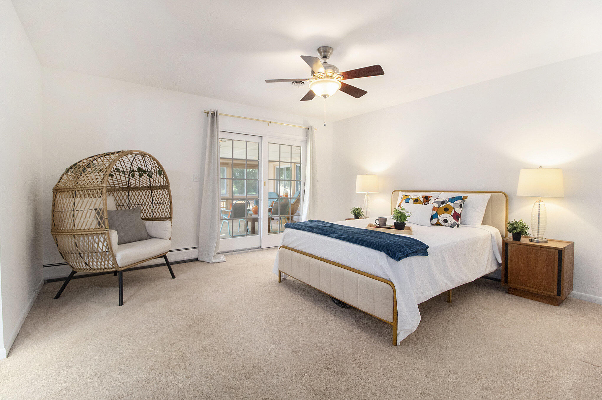 6352 Lodi Lane