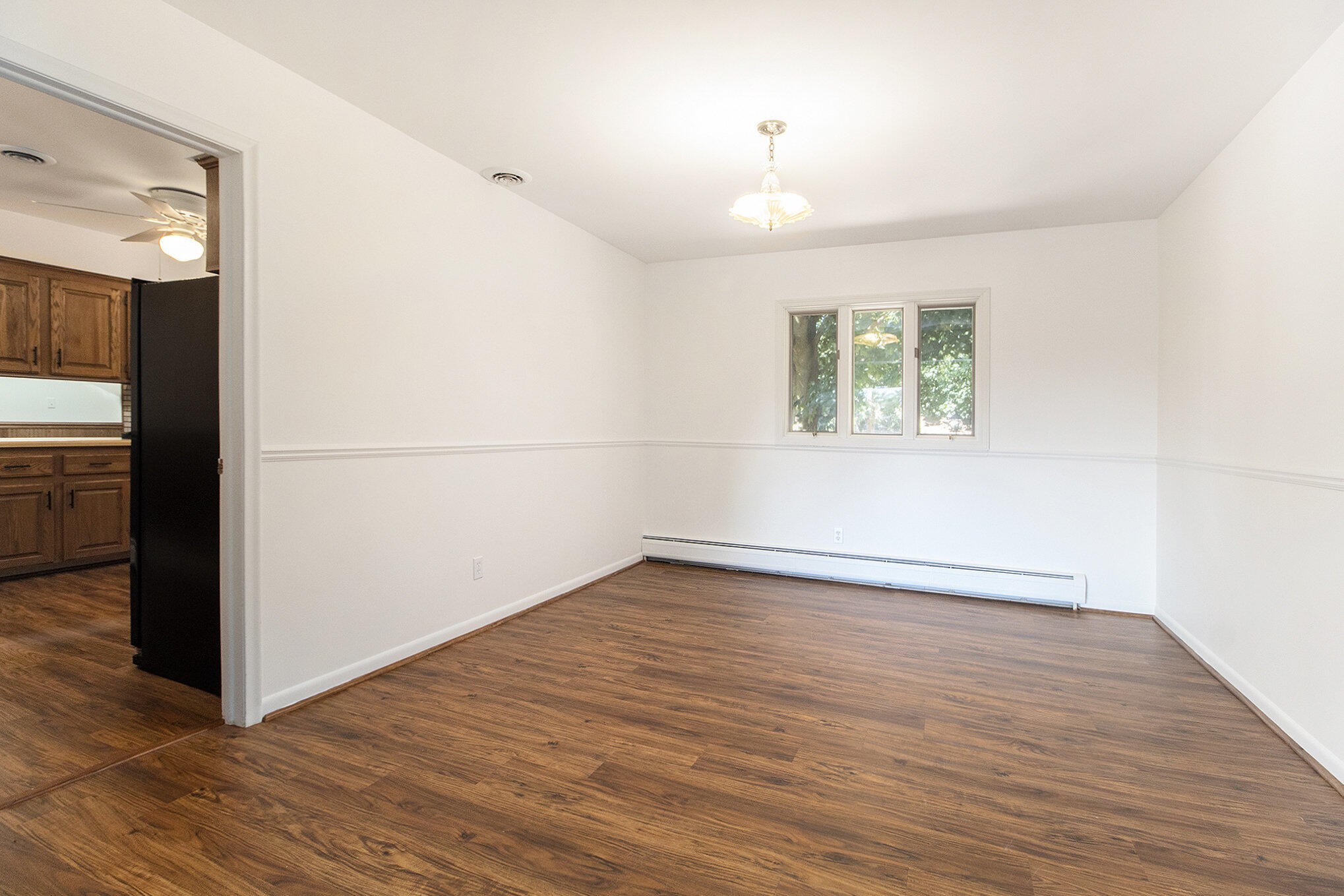 6352 Lodi Lane