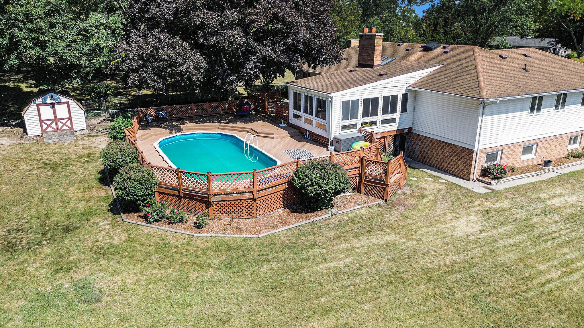 6352 Lodi Lane