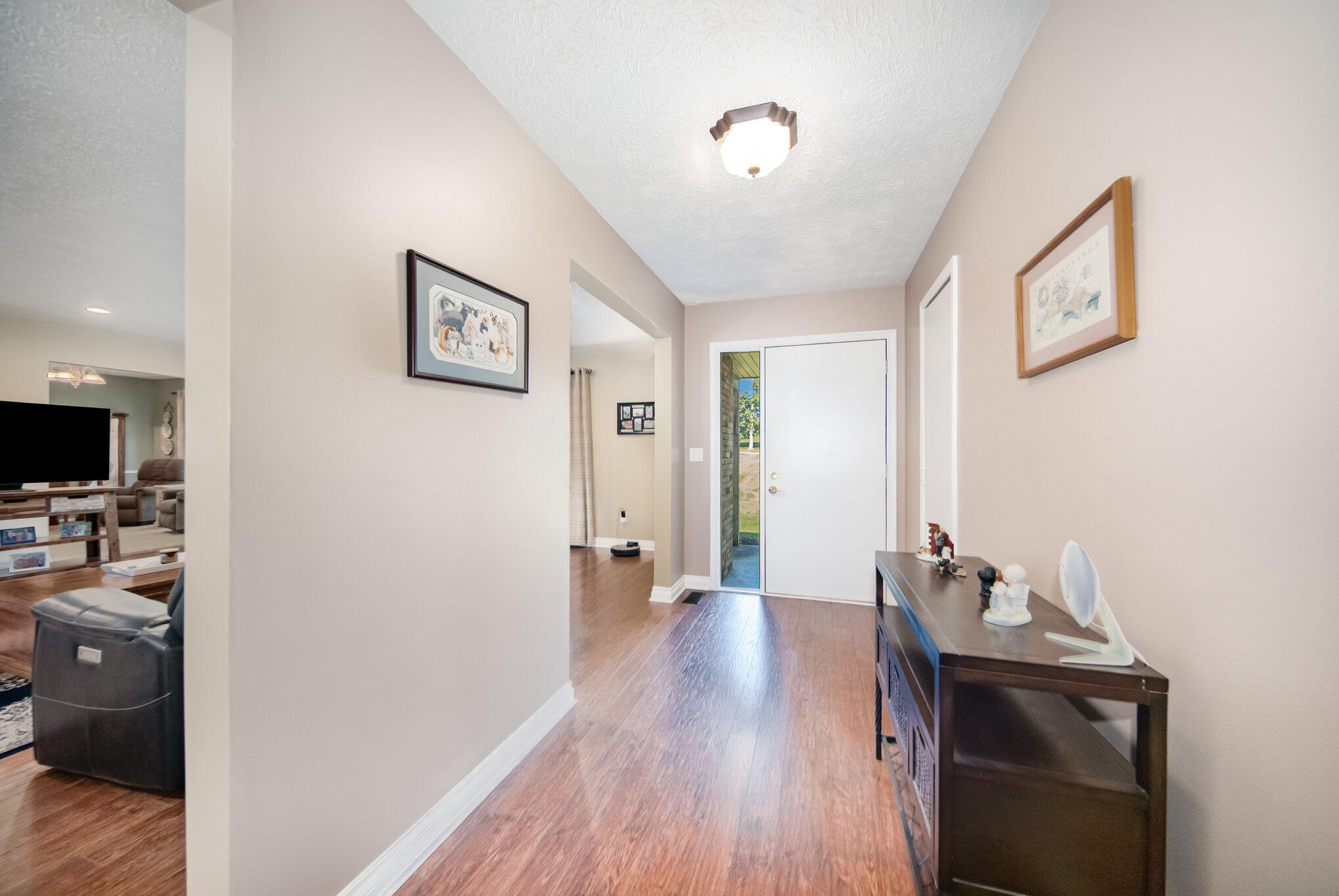 6109 -Waterworks Road