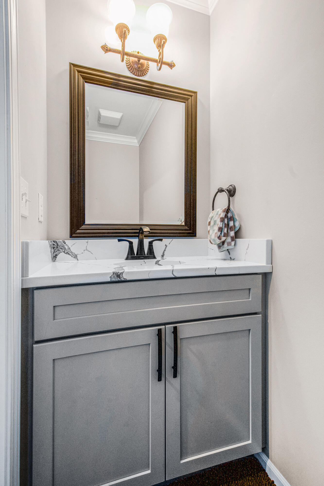 575 Pembroke Drive, Saline