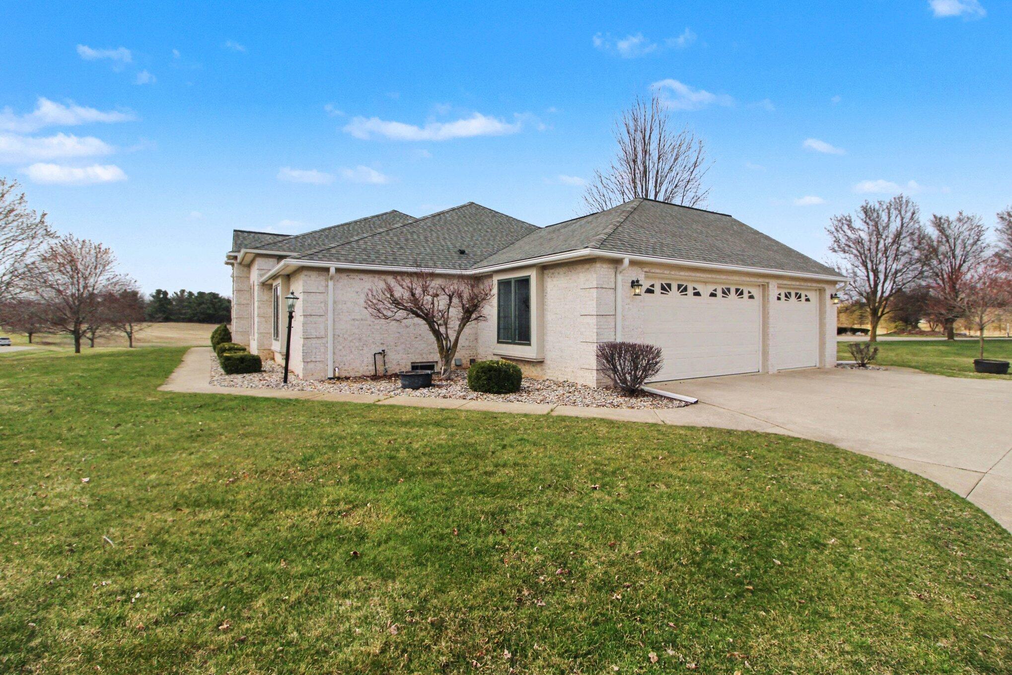 1100 Longview Lane