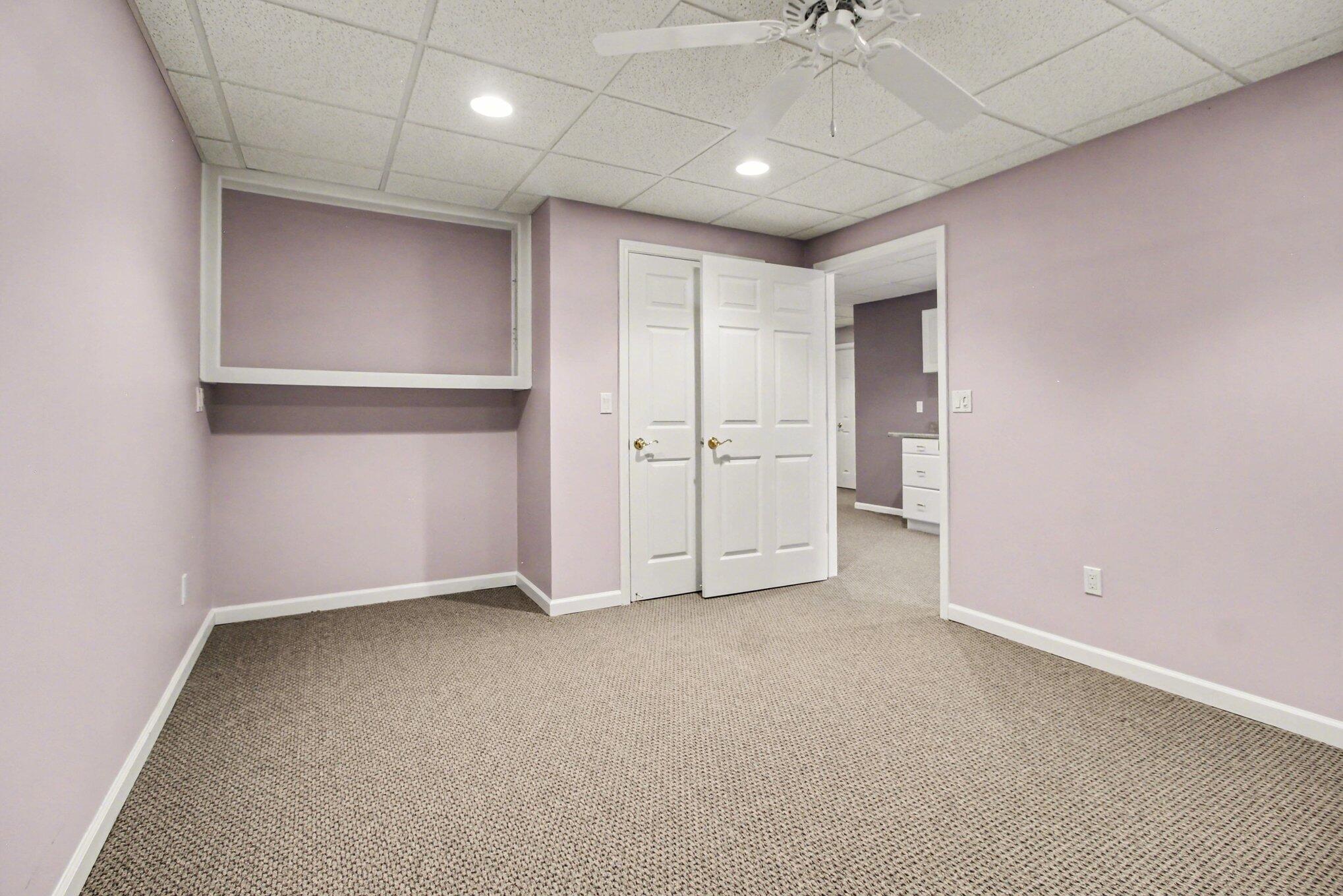1100 Longview Lane