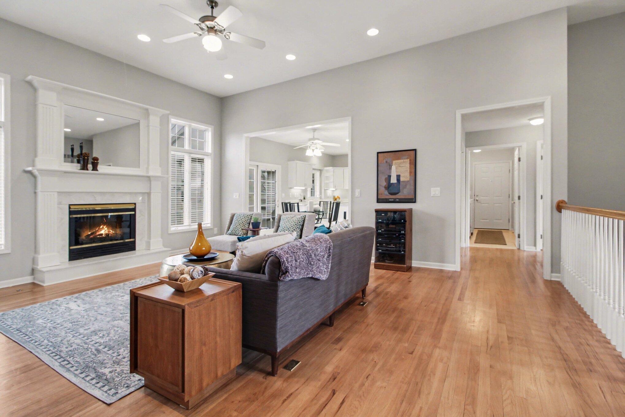 1100 Longview Lane