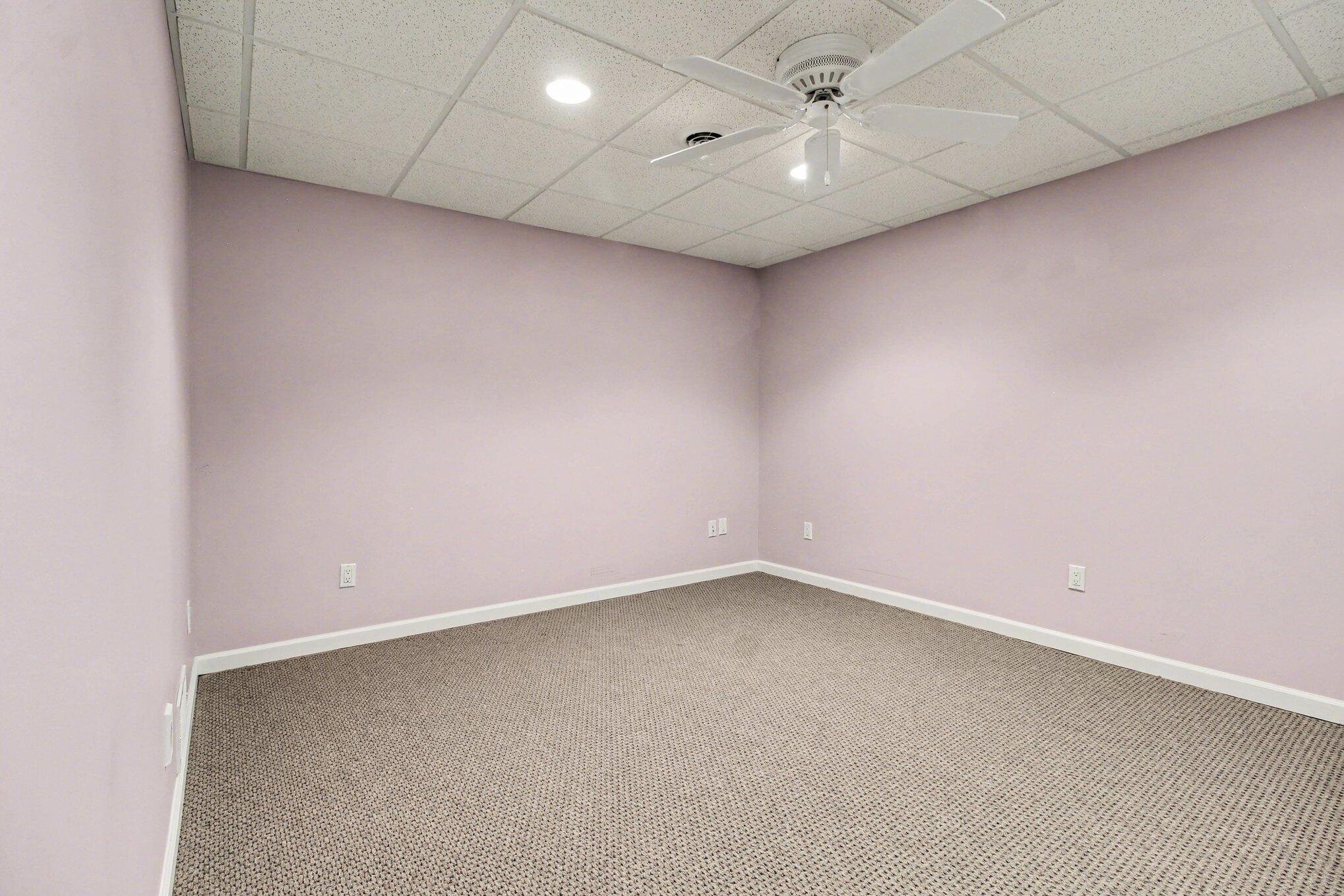 1100 Longview Lane