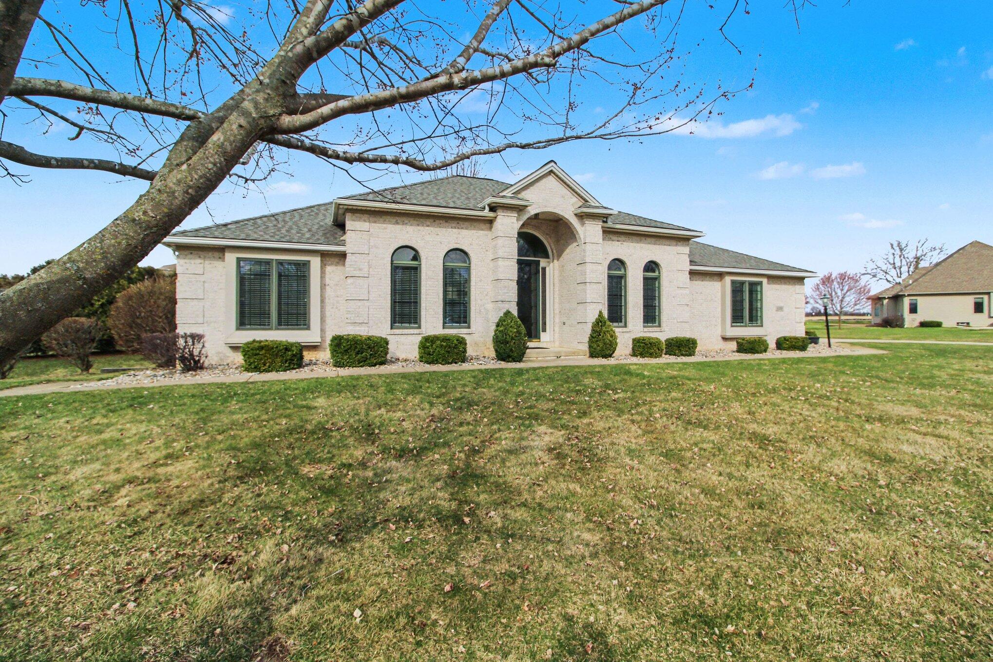 1100 Longview Lane