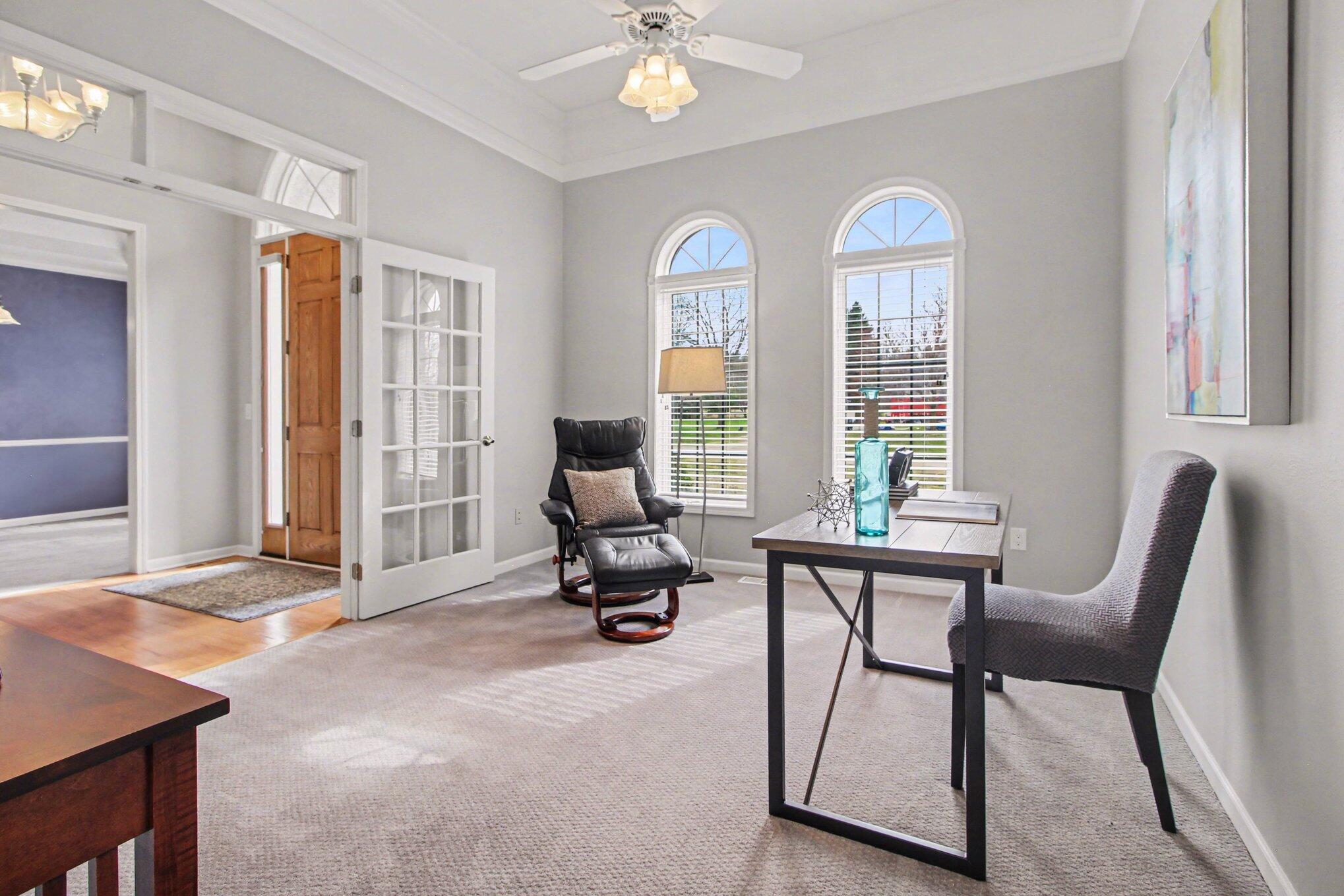 1100 Longview Lane