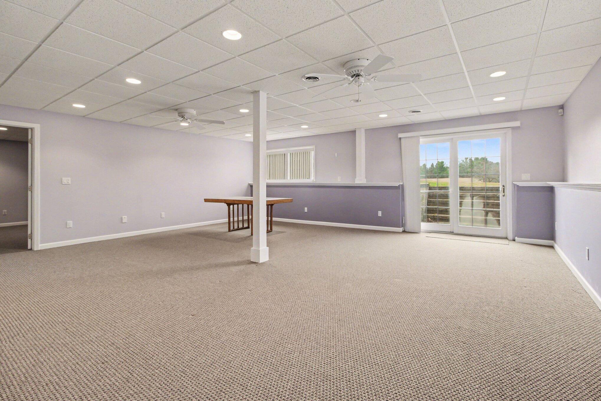 1100 Longview Lane