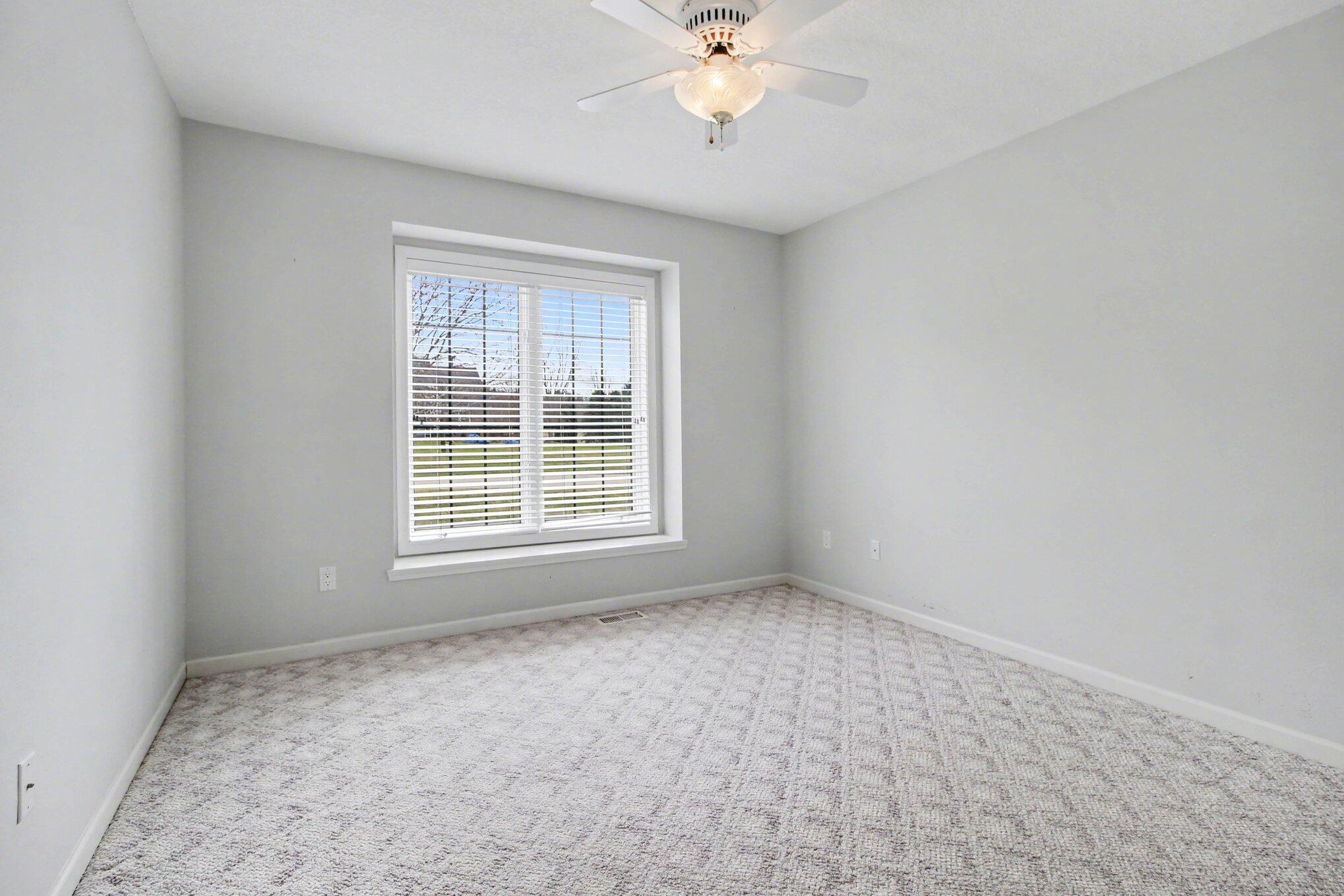1100 Longview Lane