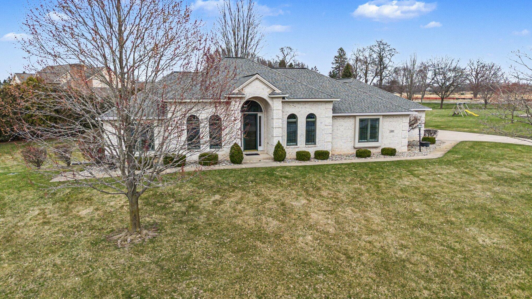 1100 Longview Lane