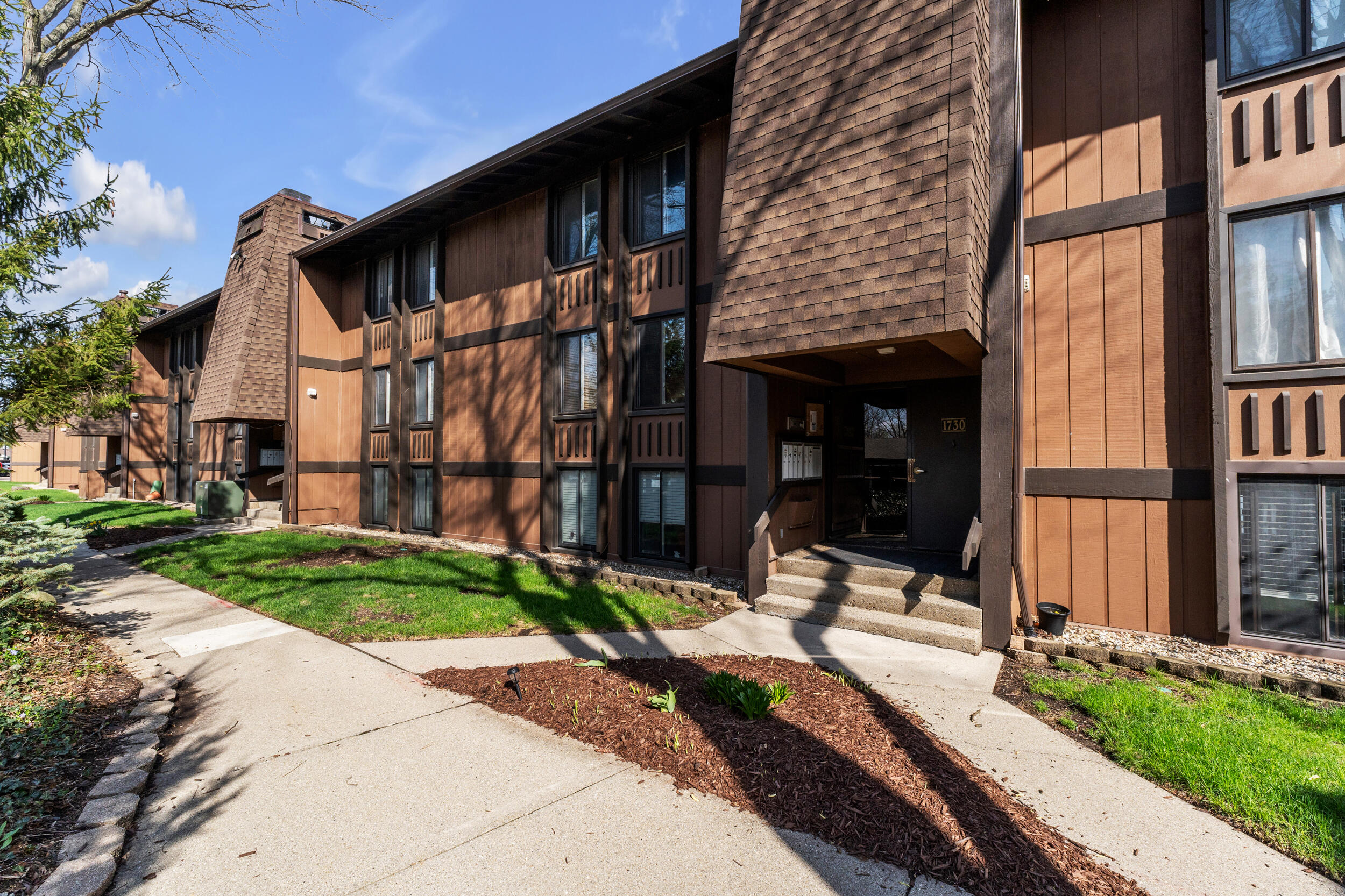 1730 Grove Road B-307