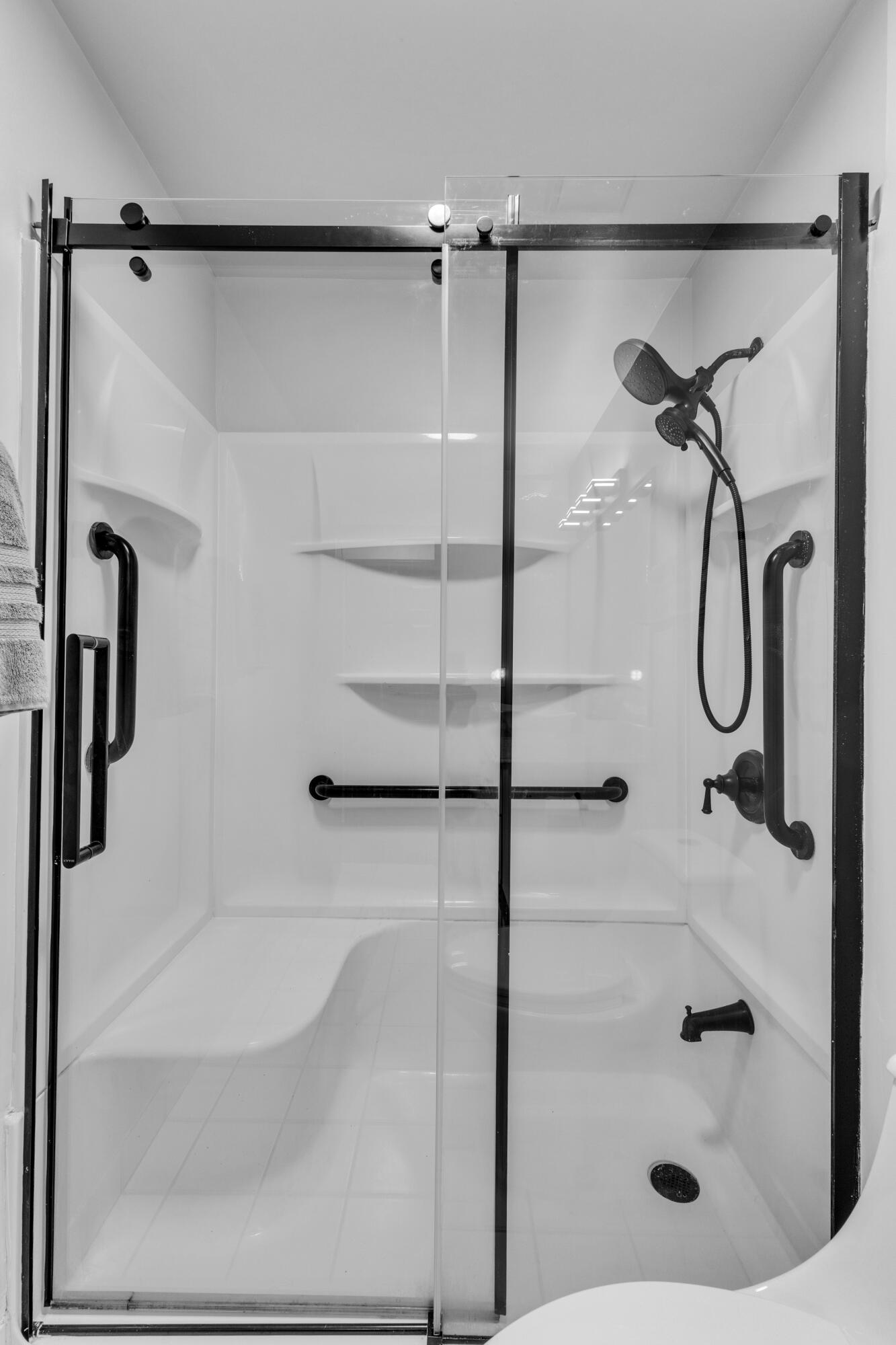 1730 Grove Road B-307