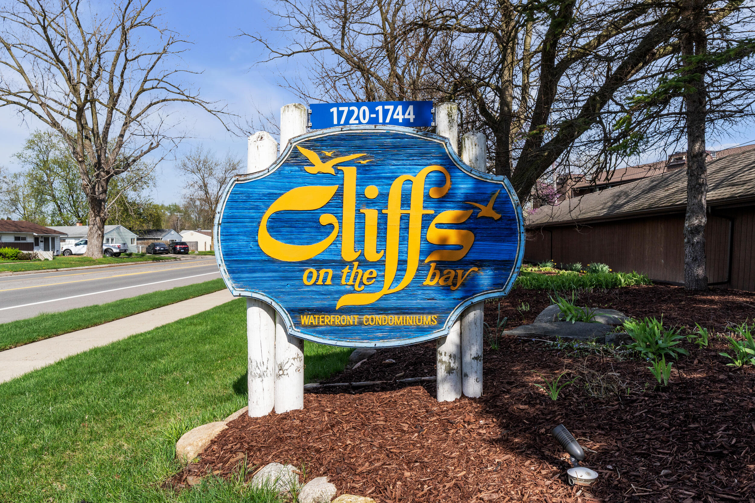 1730 Grove Road B-307