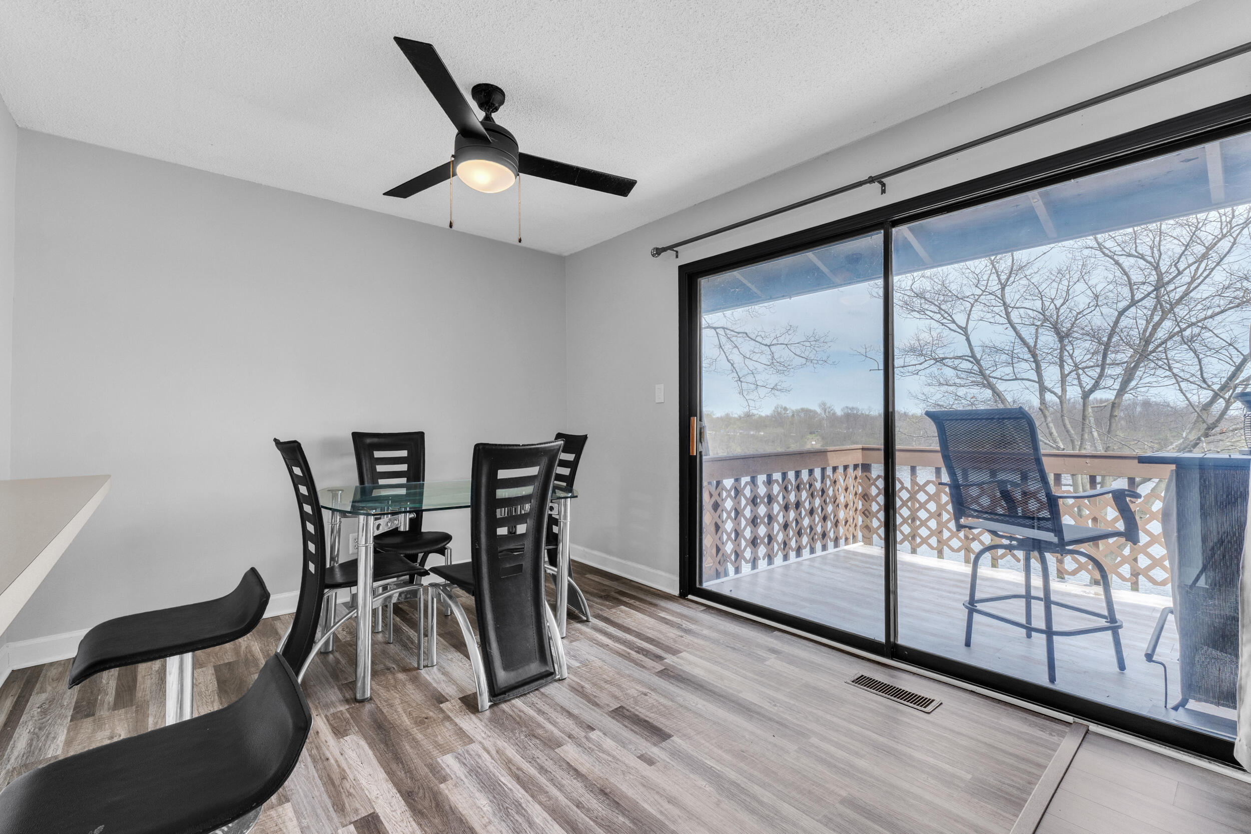 1730 Grove Road B-307