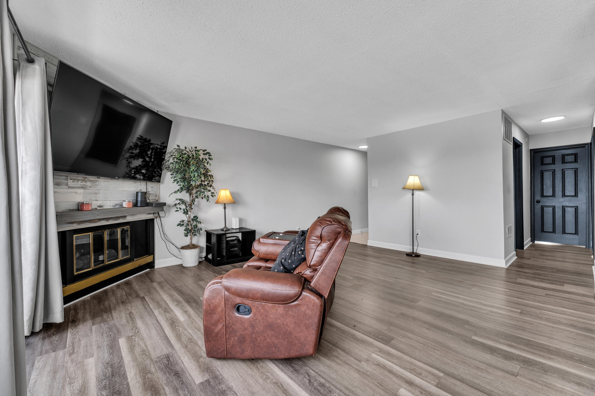 1730 Grove Road B-307