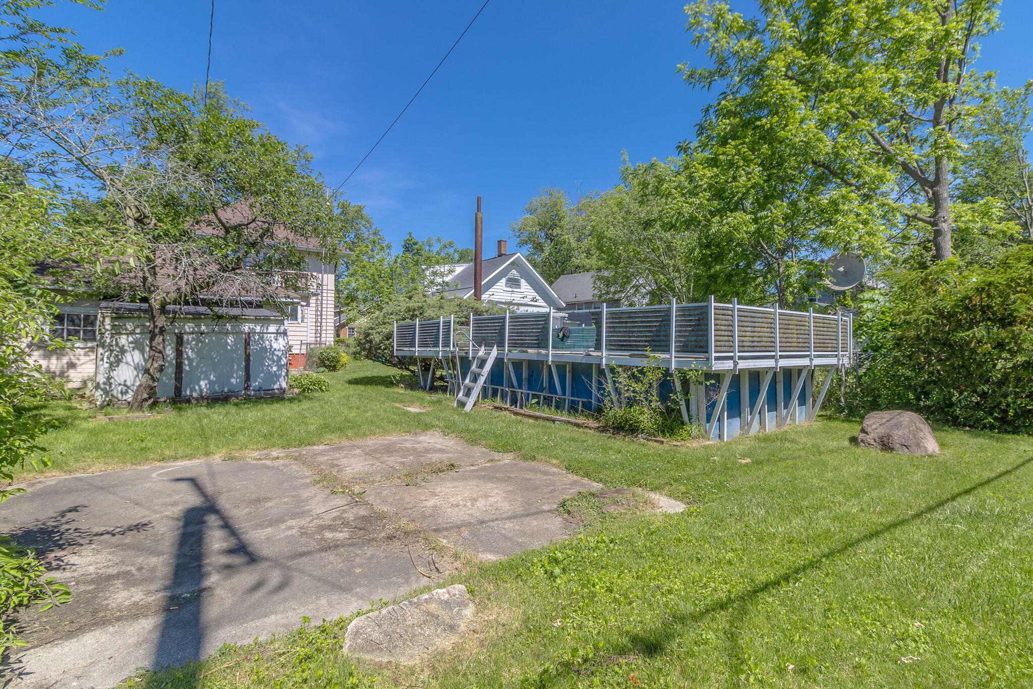 434 Sackett Avenue