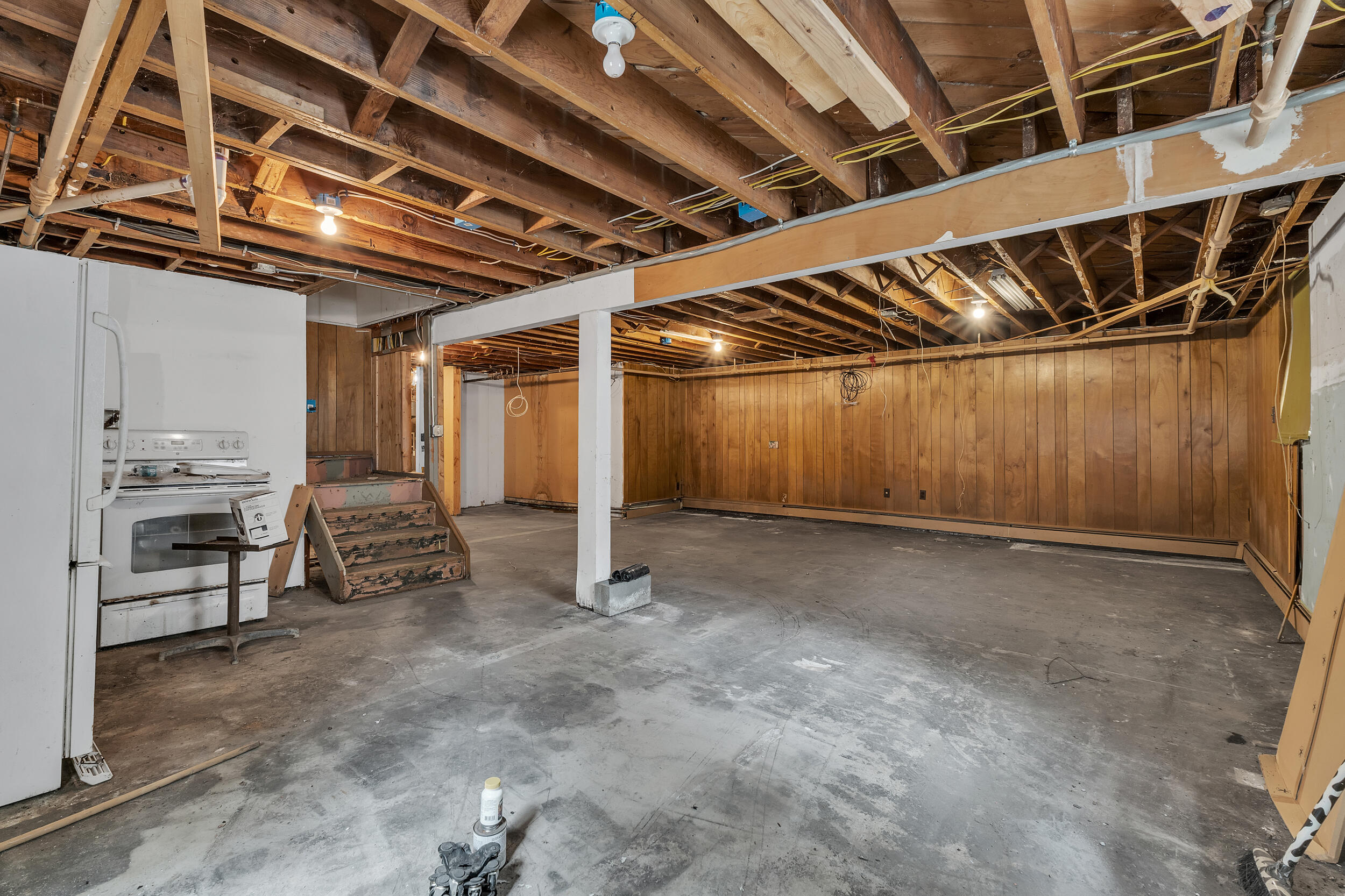 6 Ruthven Place