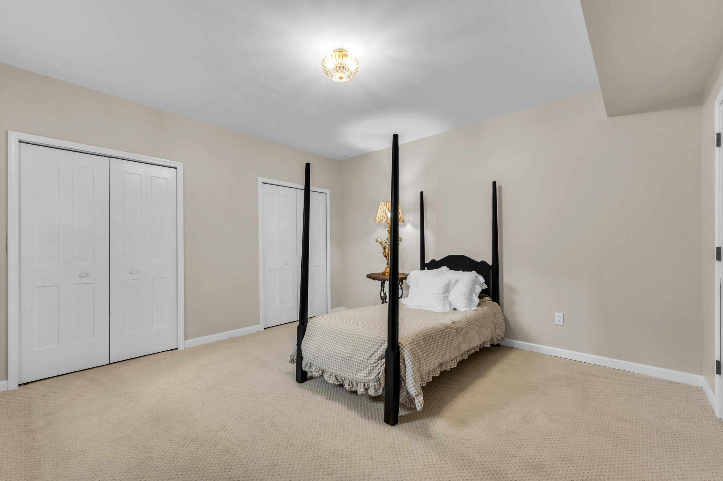 481 Hickory Bluff Lane