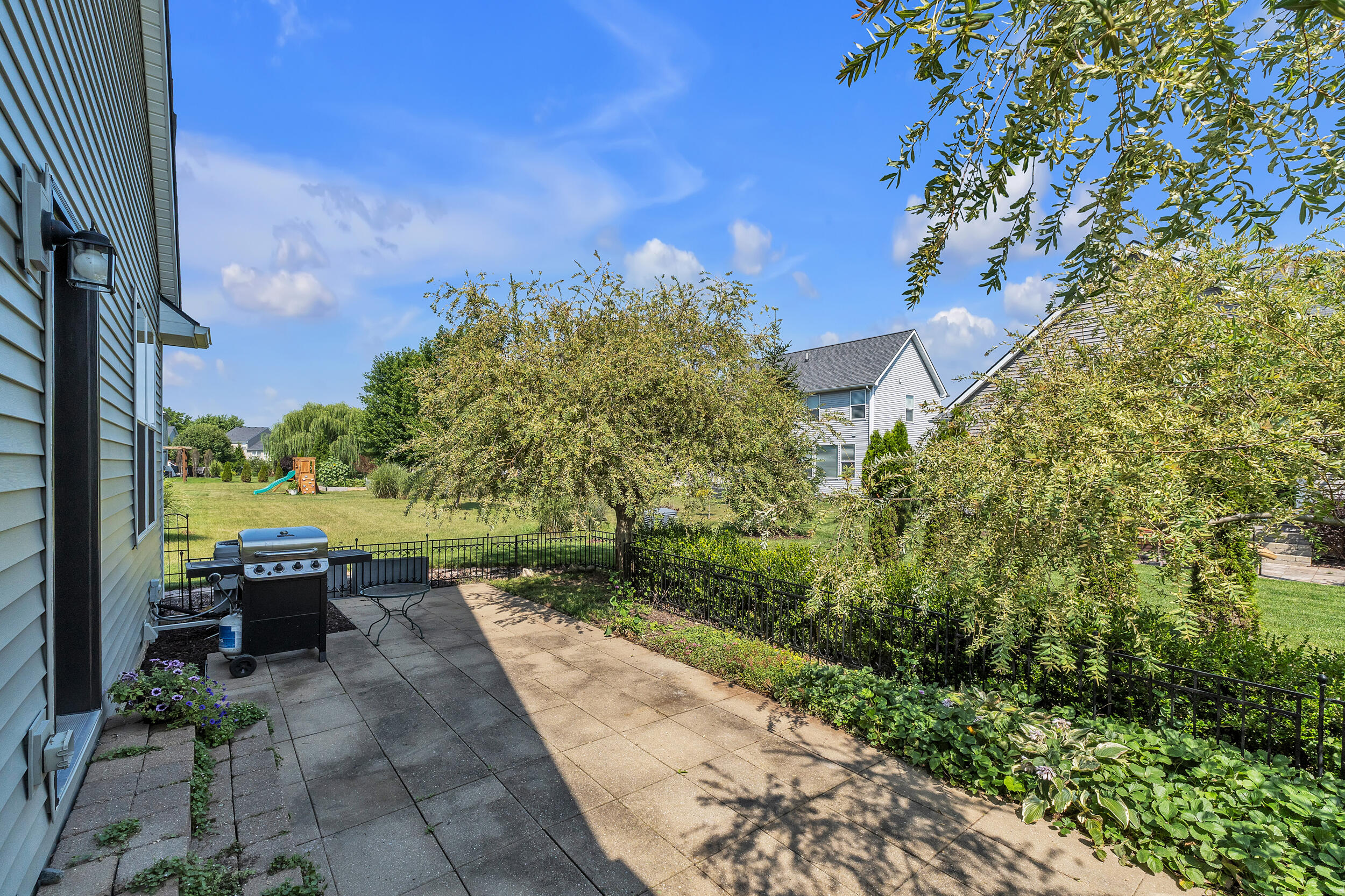 481 Hickory Bluff Lane