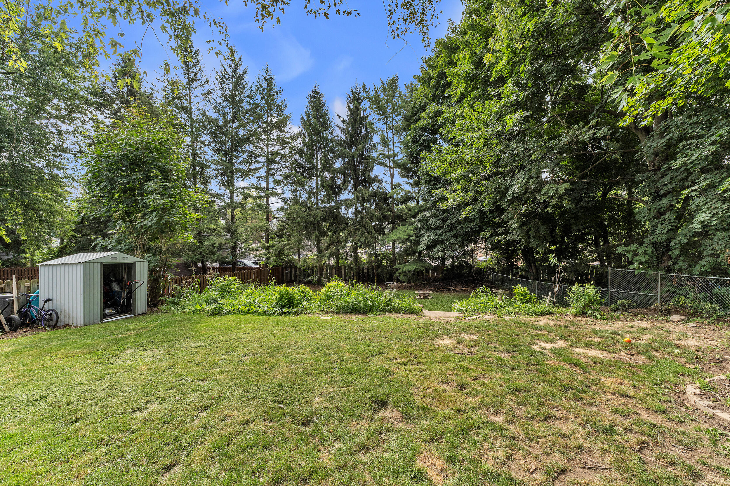 217 W McKay Street