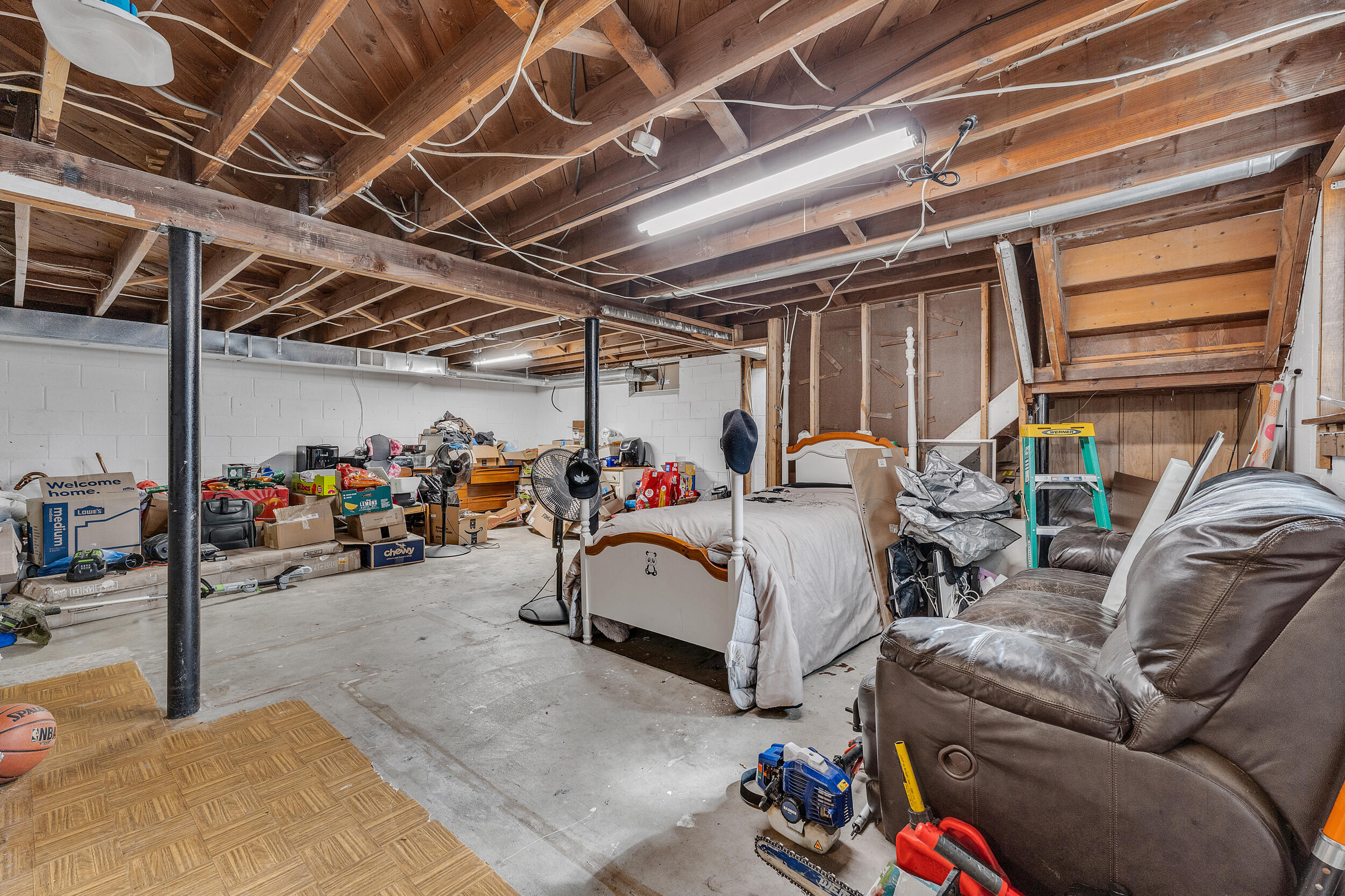 217 W McKay Street