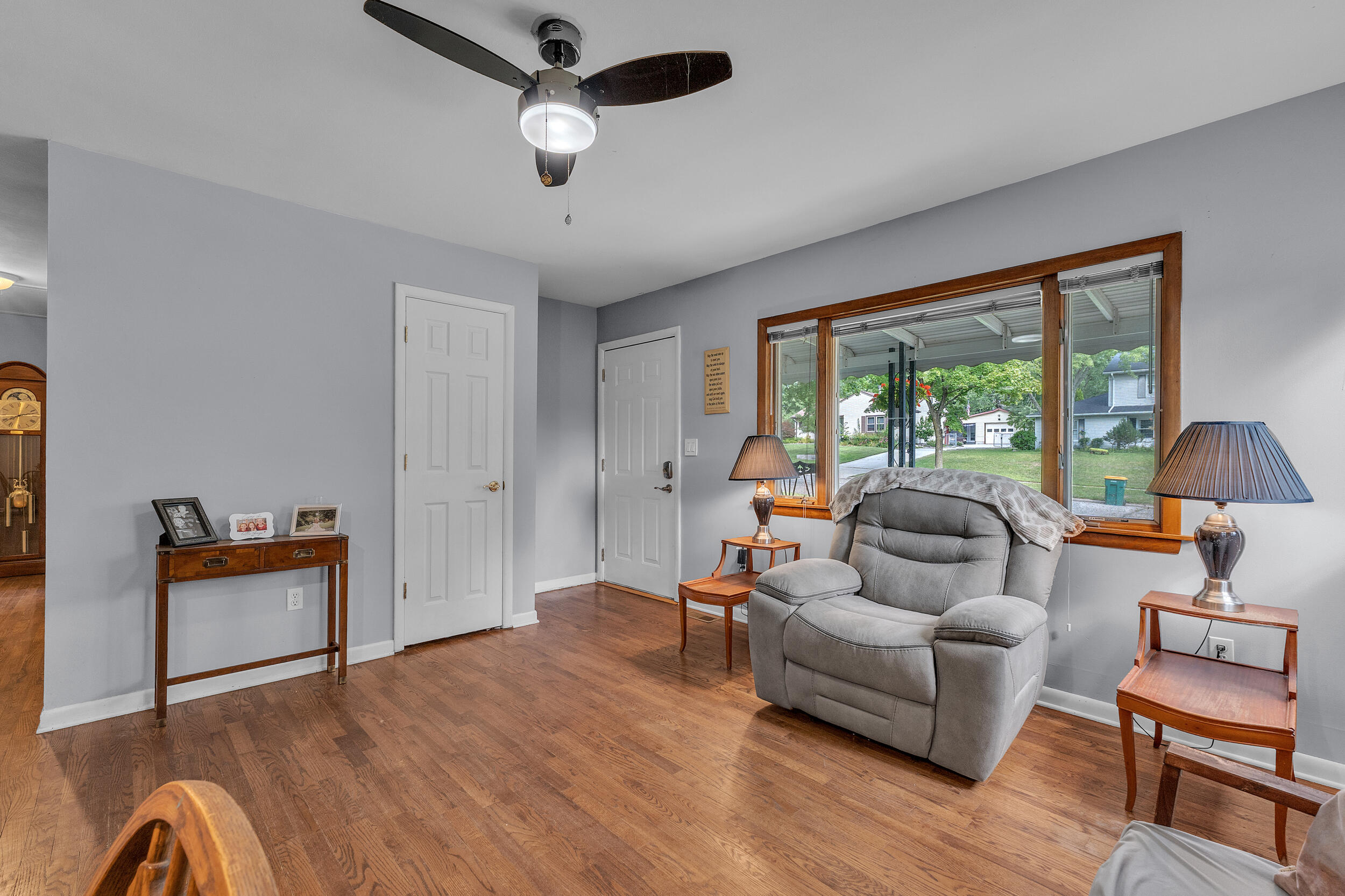 217 W McKay Street