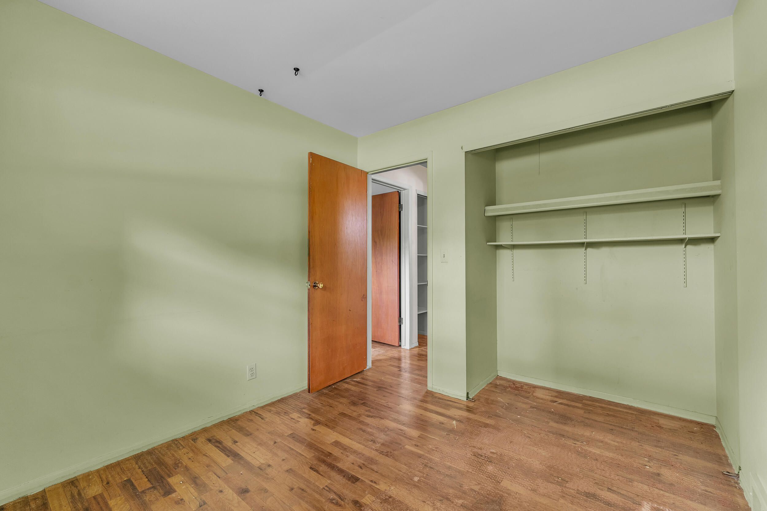 2267 Pontiac Trail