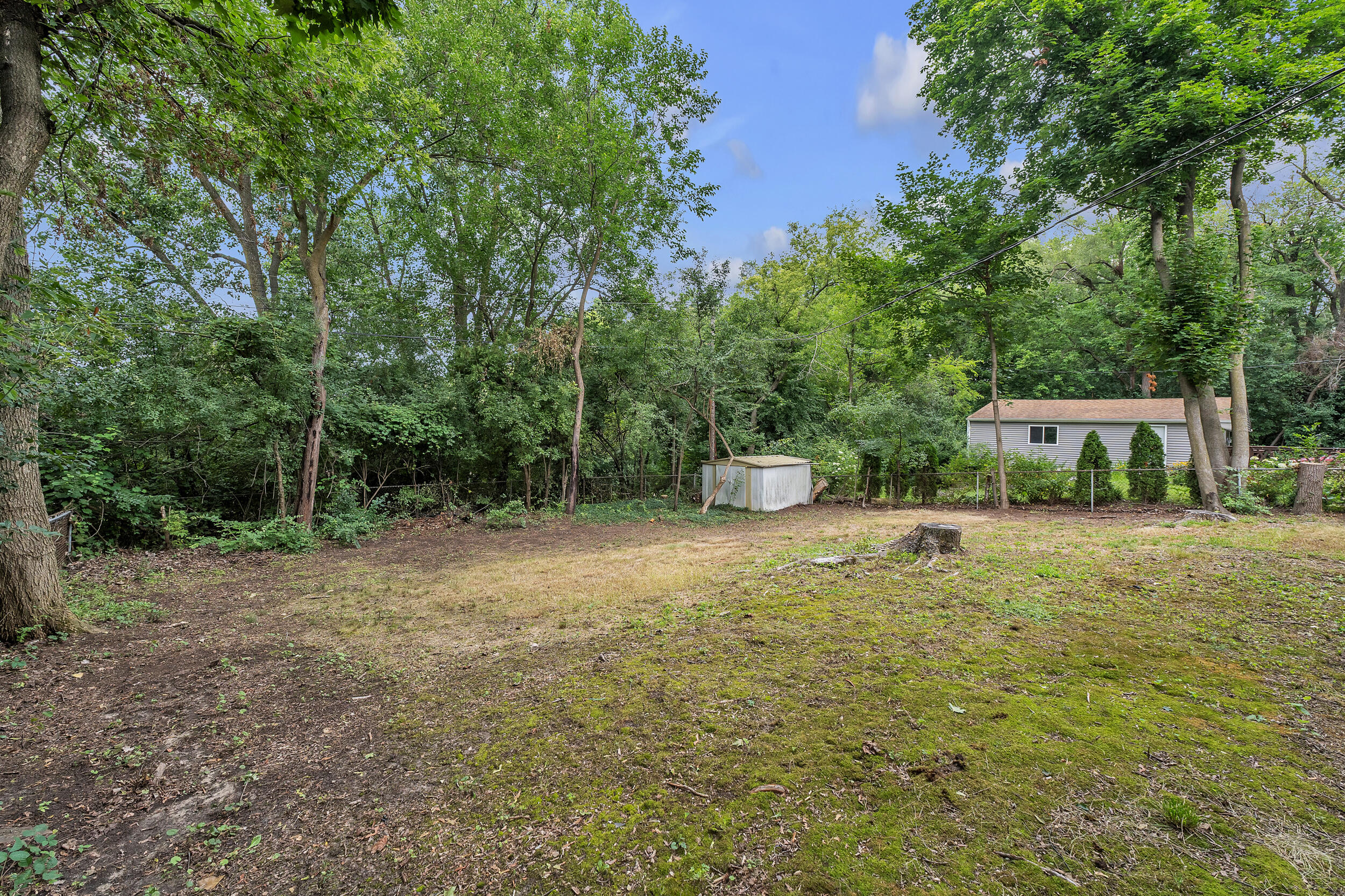 2267 Pontiac Trail