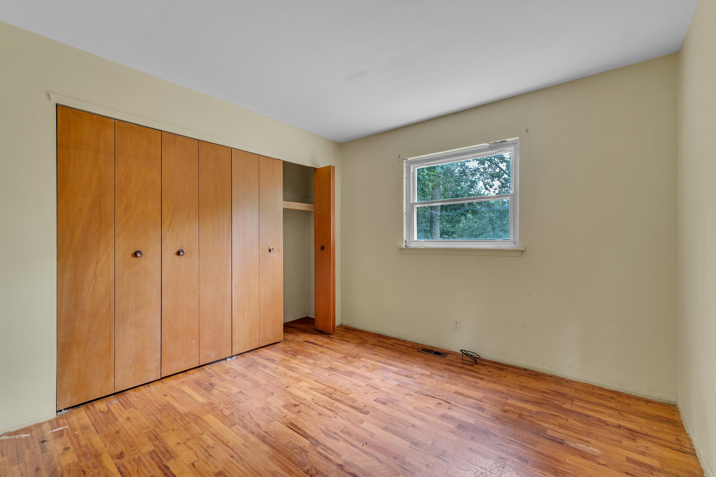 2267 Pontiac Trail