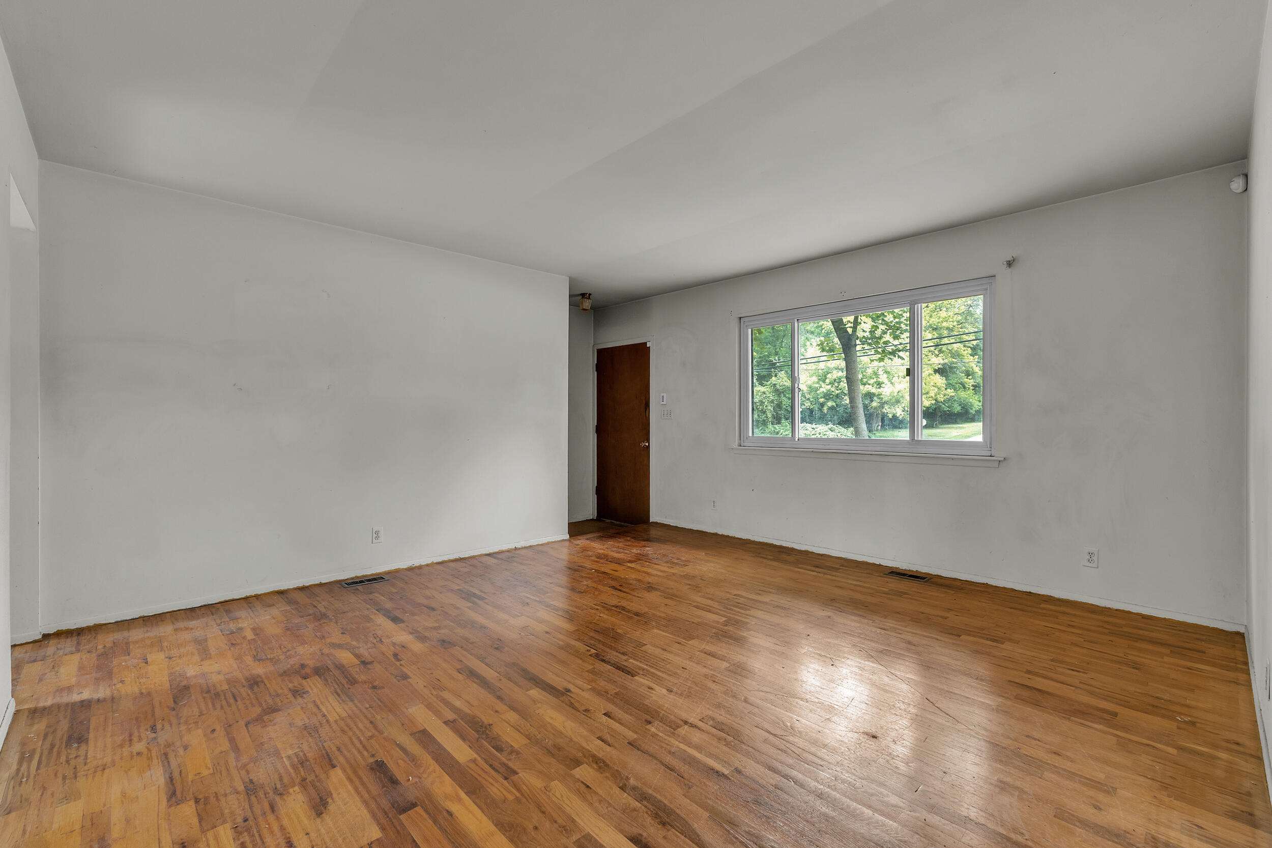 2267 Pontiac Trail