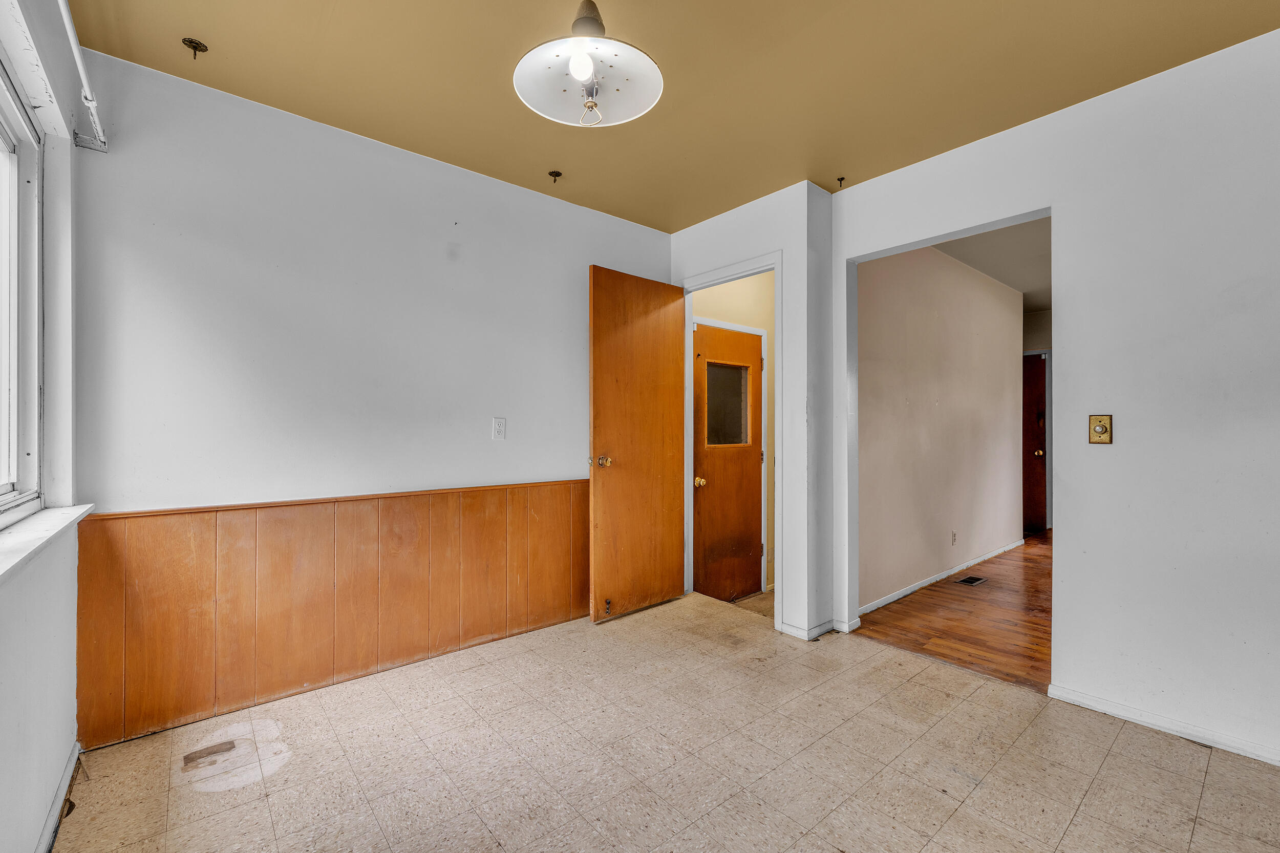 2267 Pontiac Trail