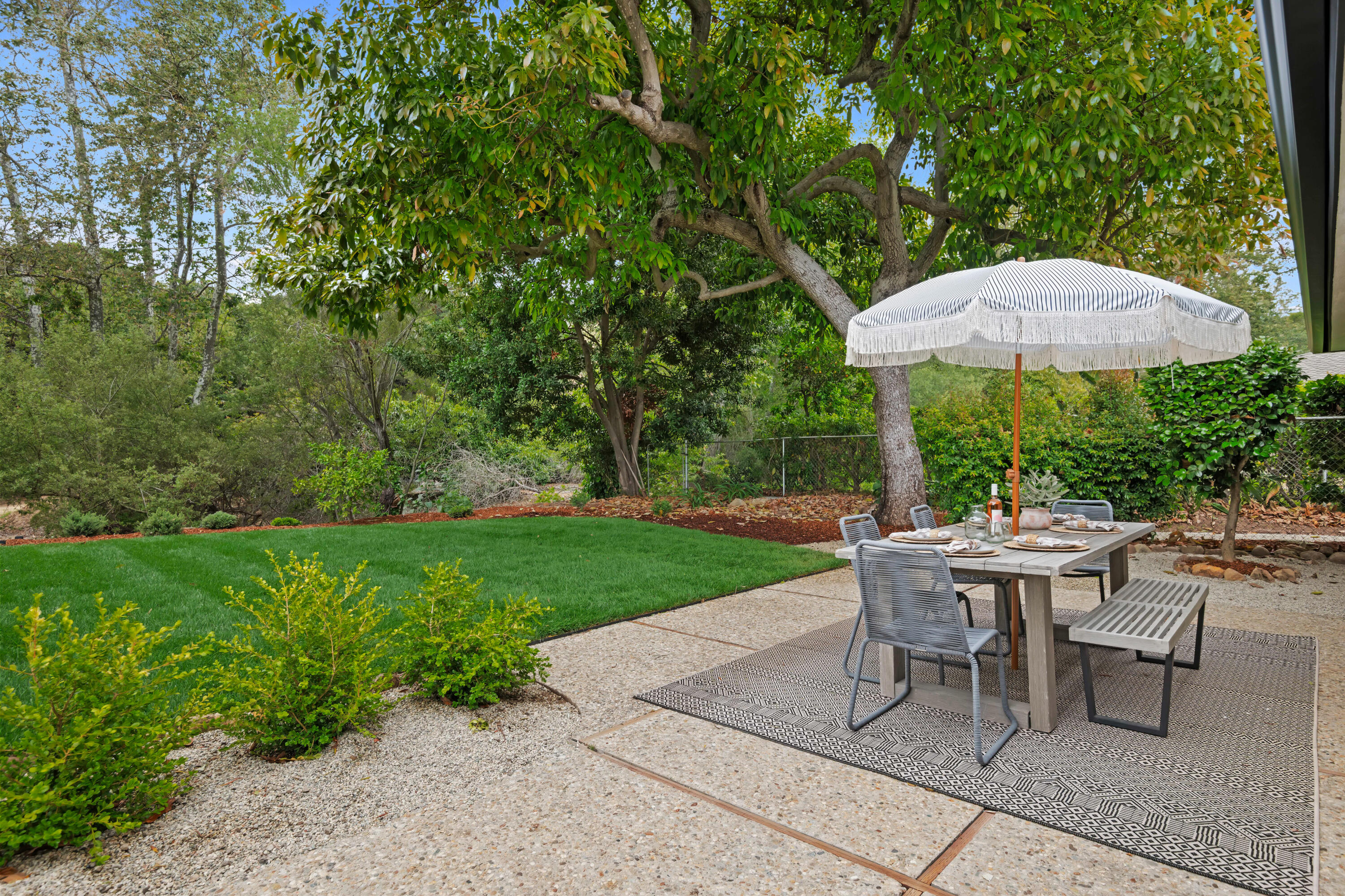 997 N San Marcos Road