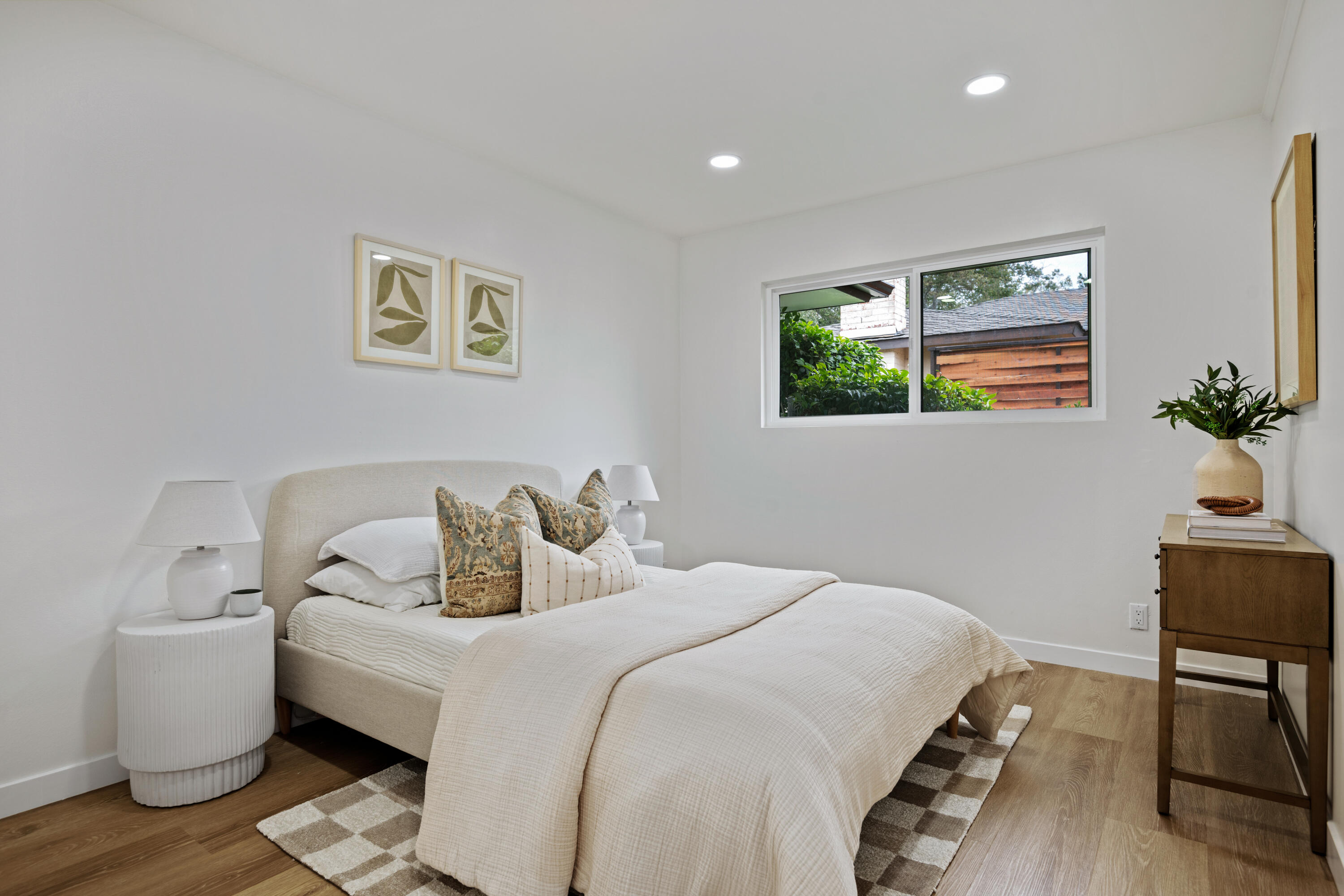 997 N San Marcos Road