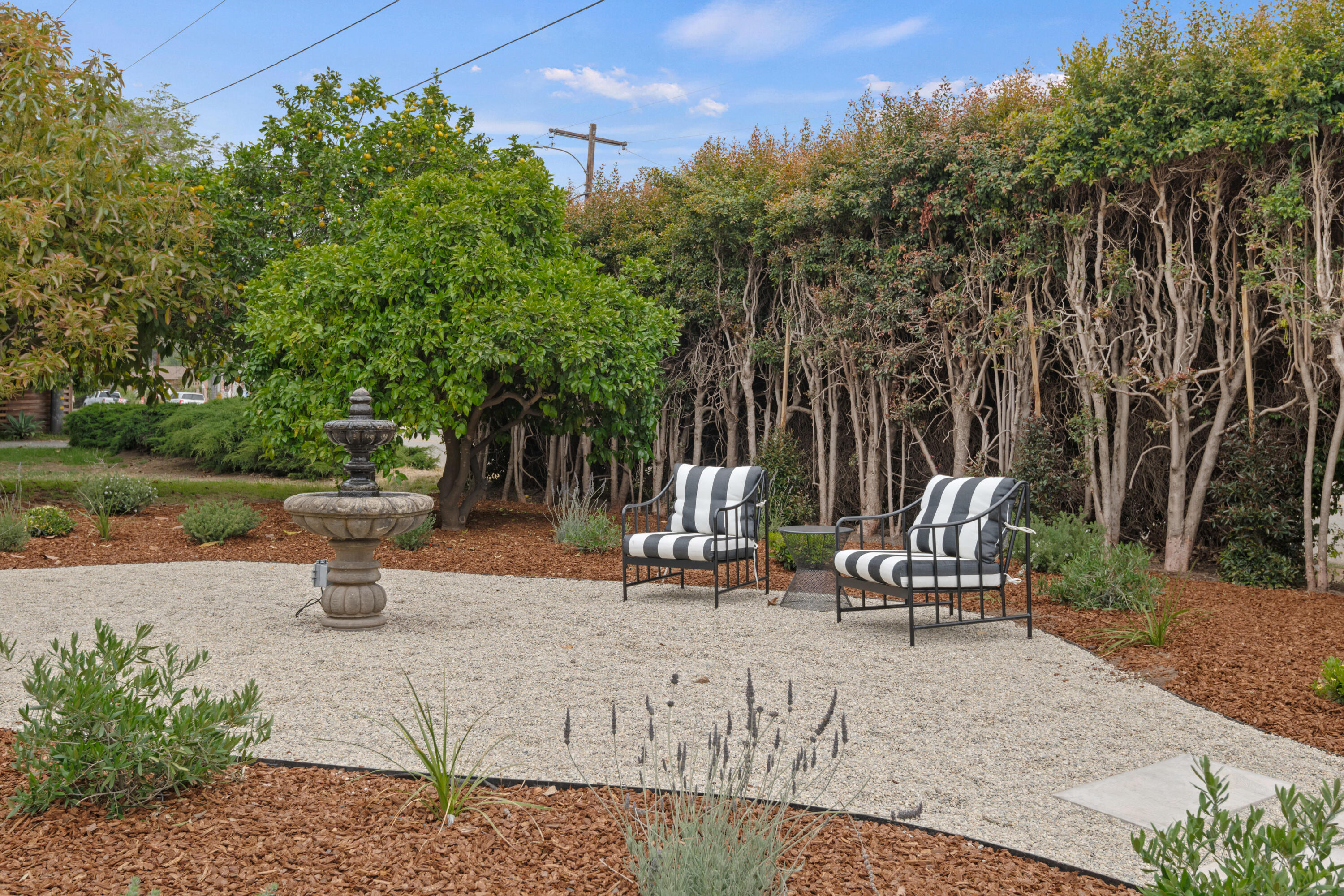 997 N San Marcos Road