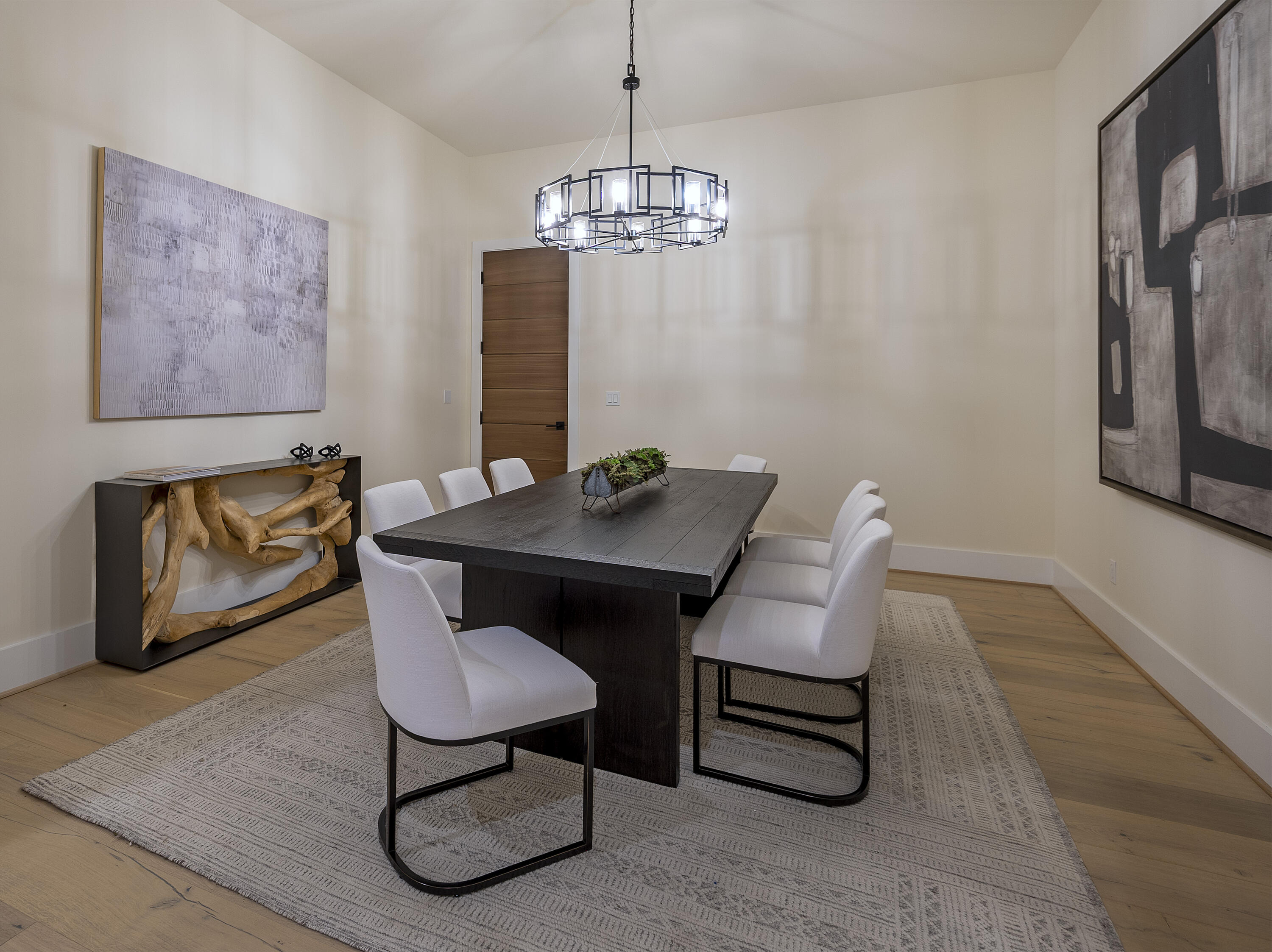 2082 Las Canoas Road, SANTA BARBARA