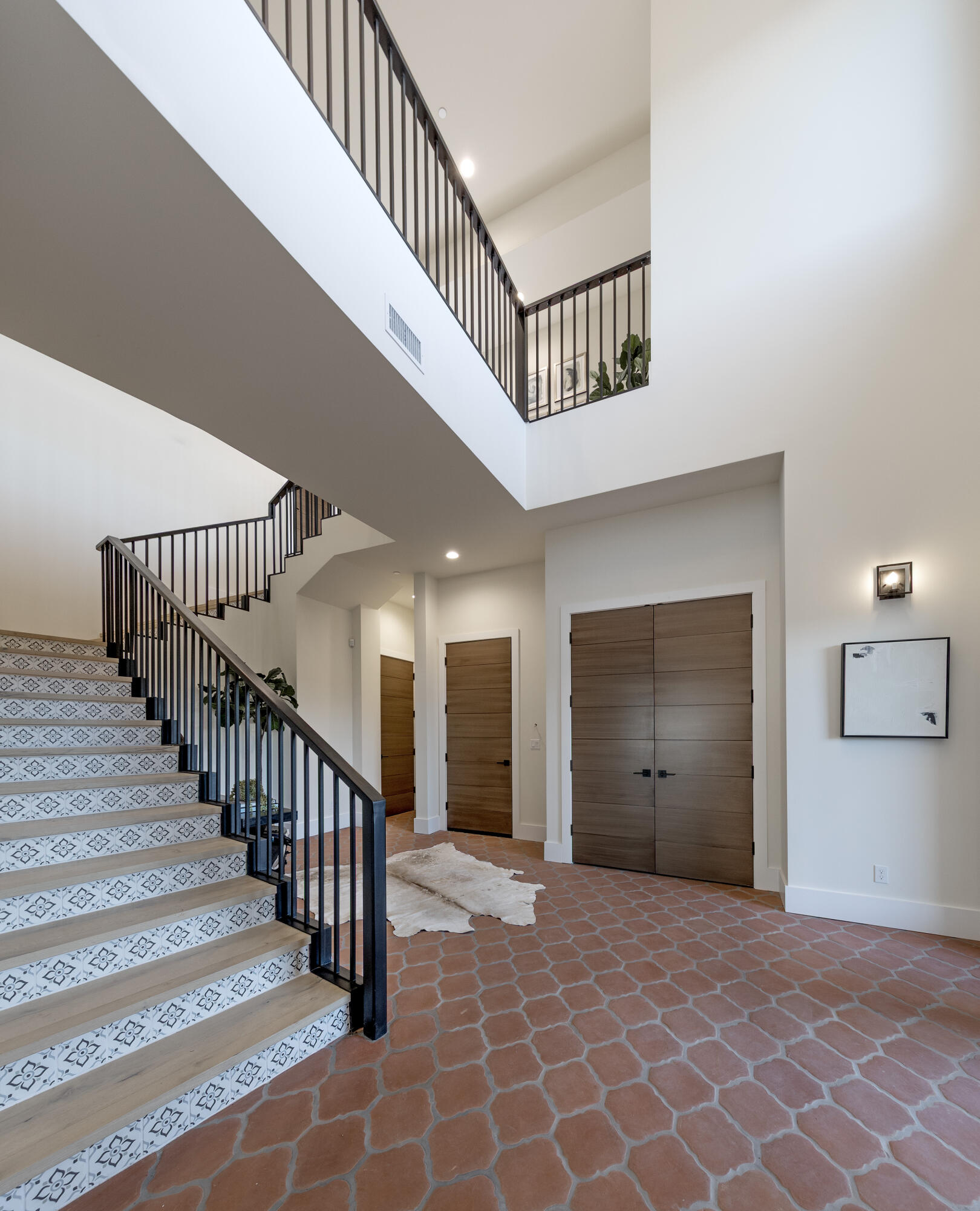 2082 Las Canoas Road, SANTA BARBARA