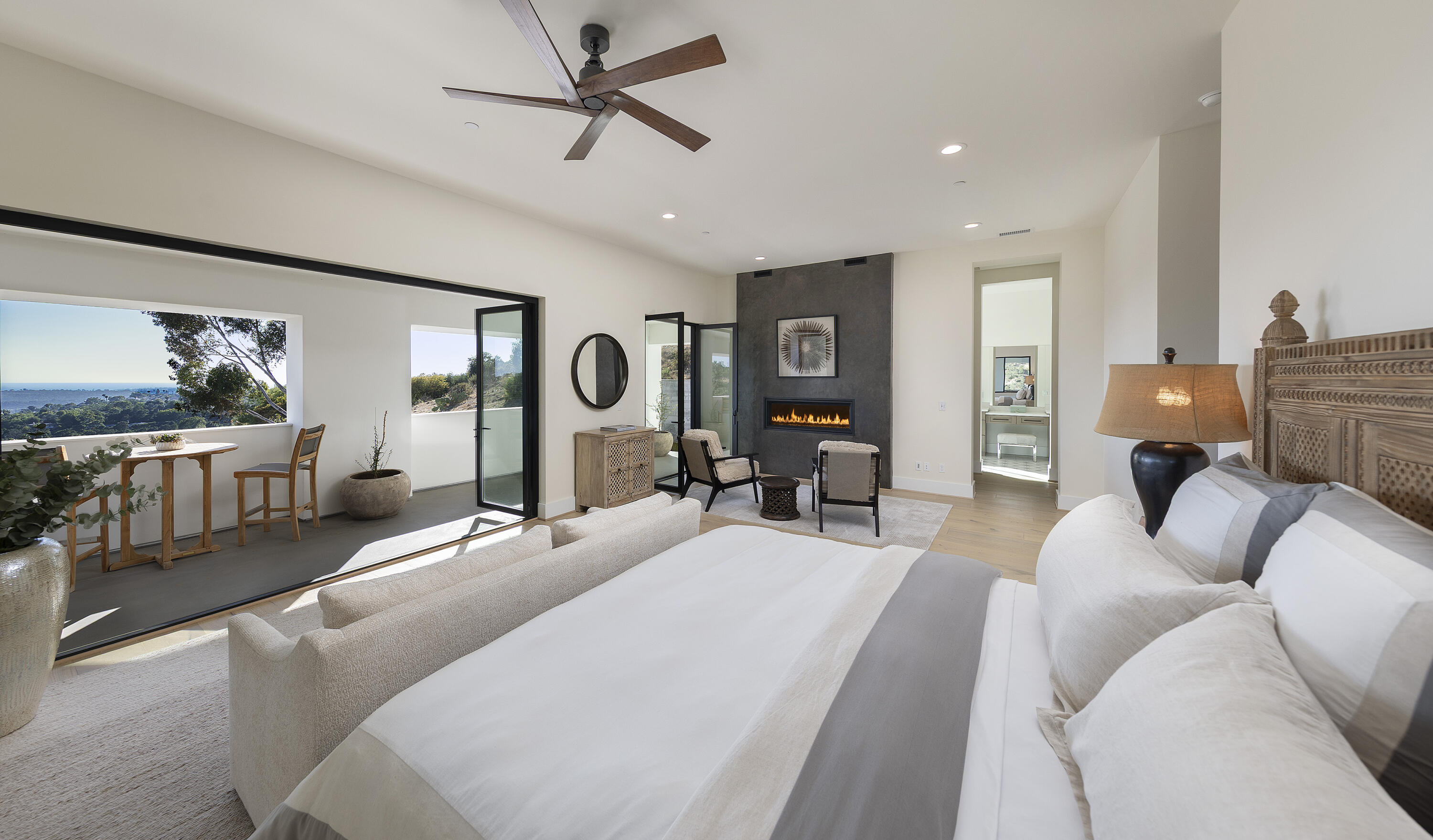 2082 Las Canoas Road, SANTA BARBARA