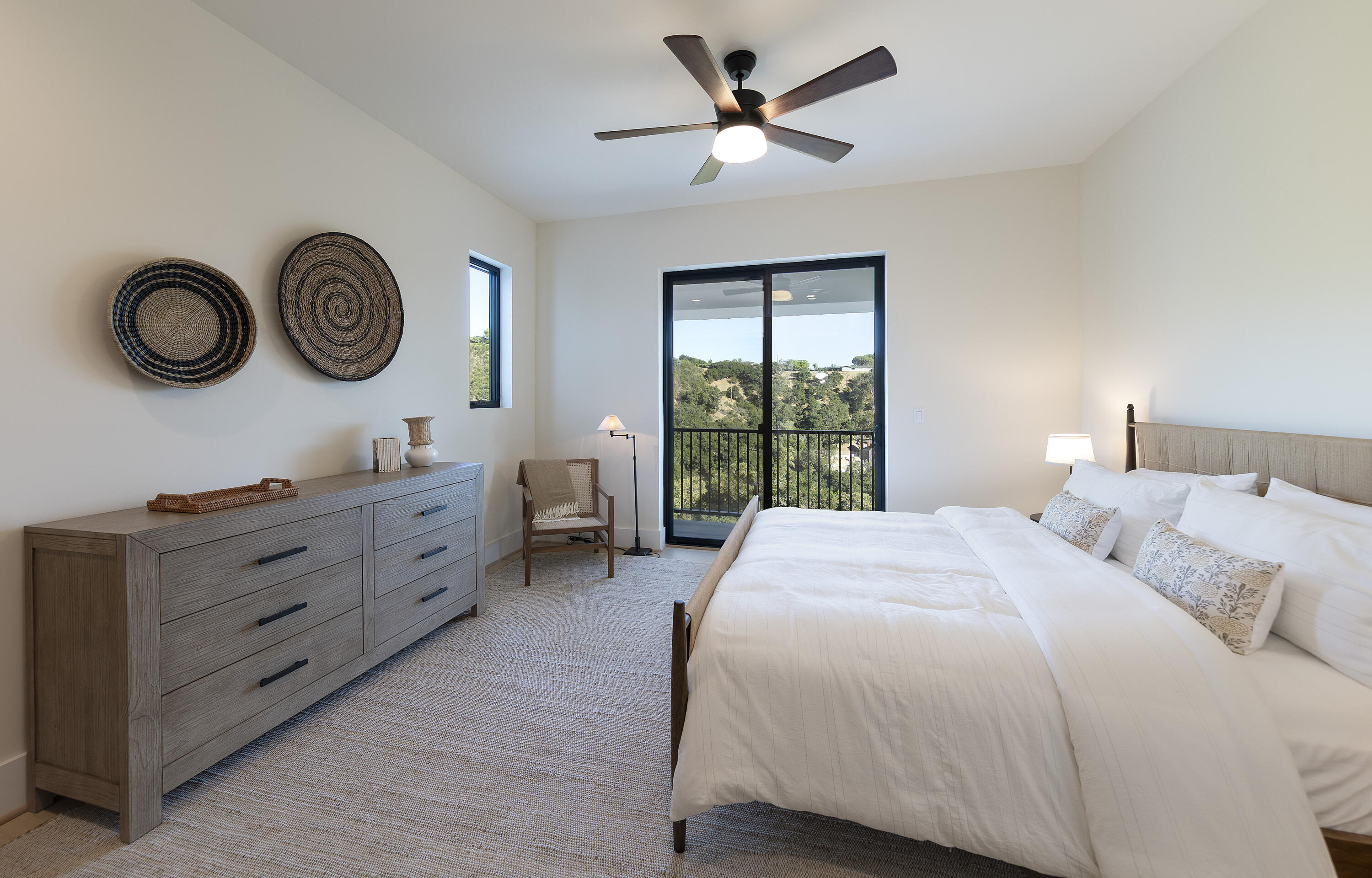 2082 Las Canoas Road, SANTA BARBARA