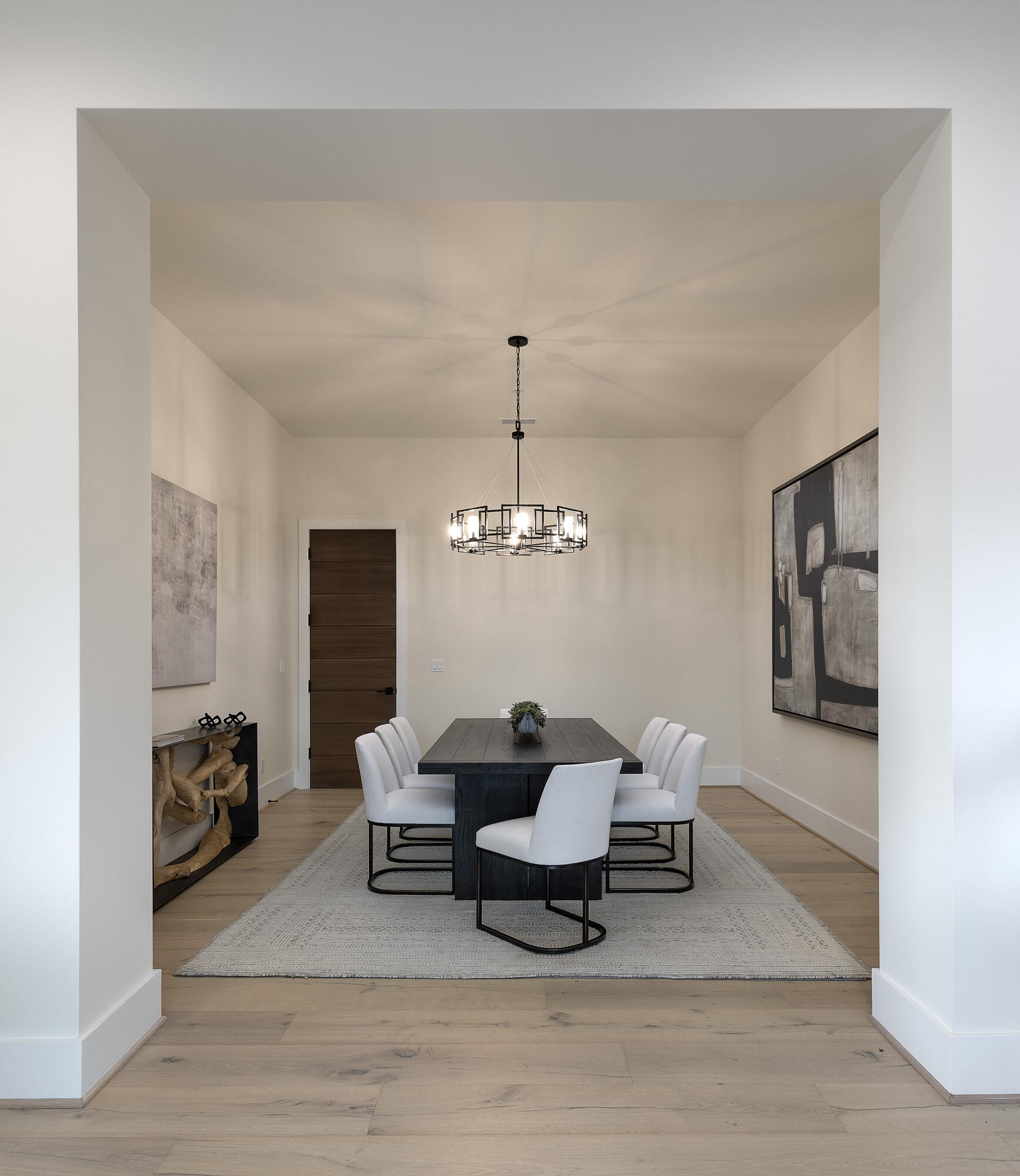 2082 Las Canoas Road, SANTA BARBARA