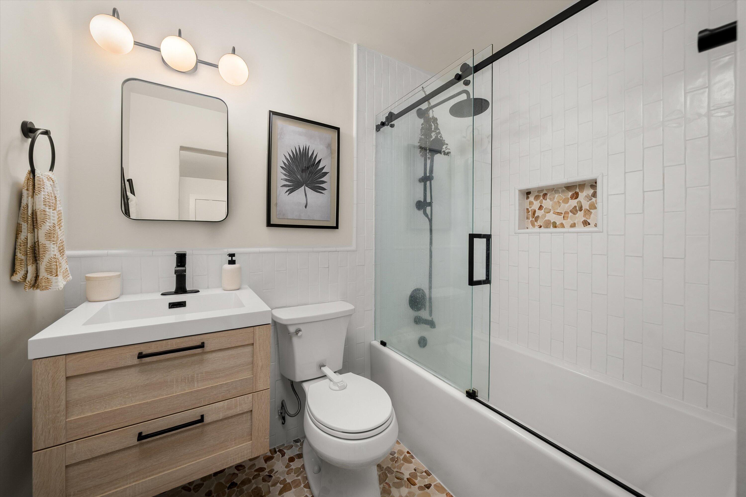 5946 Hickory Street, #2