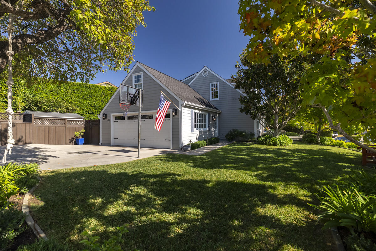 406 Lincolnwood Place