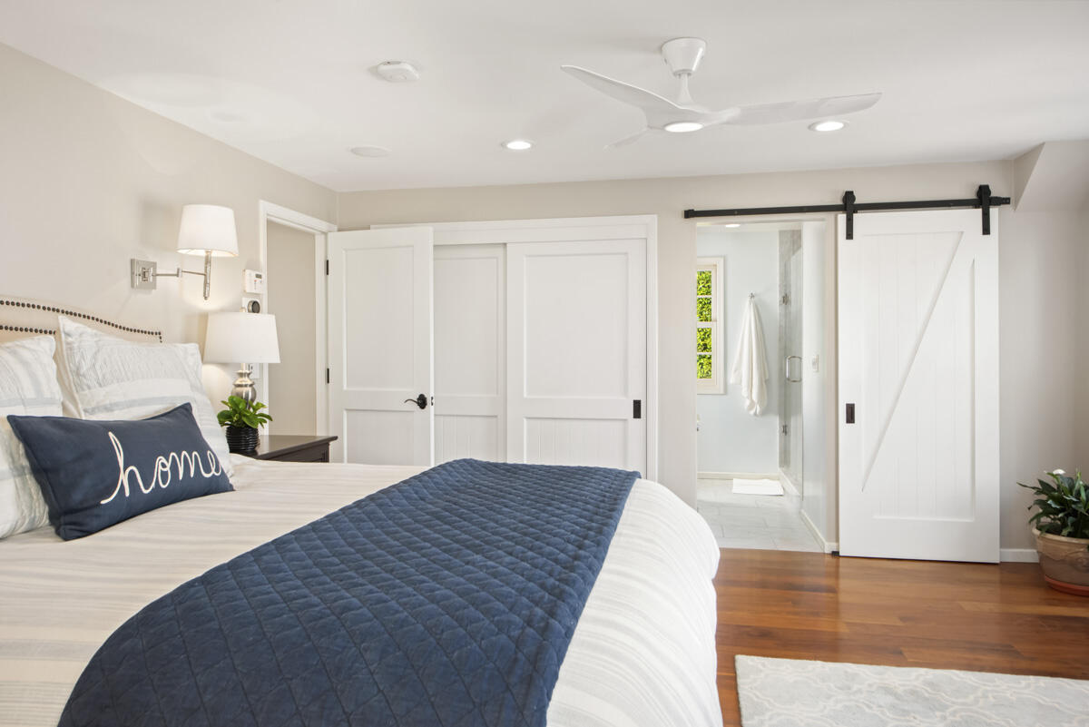 406 Lincolnwood Place