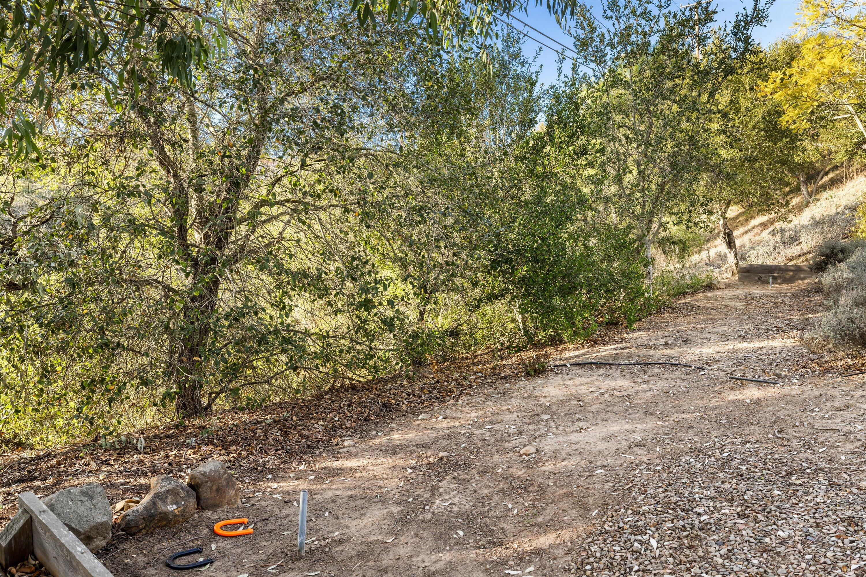 999 Camino Del Retiro