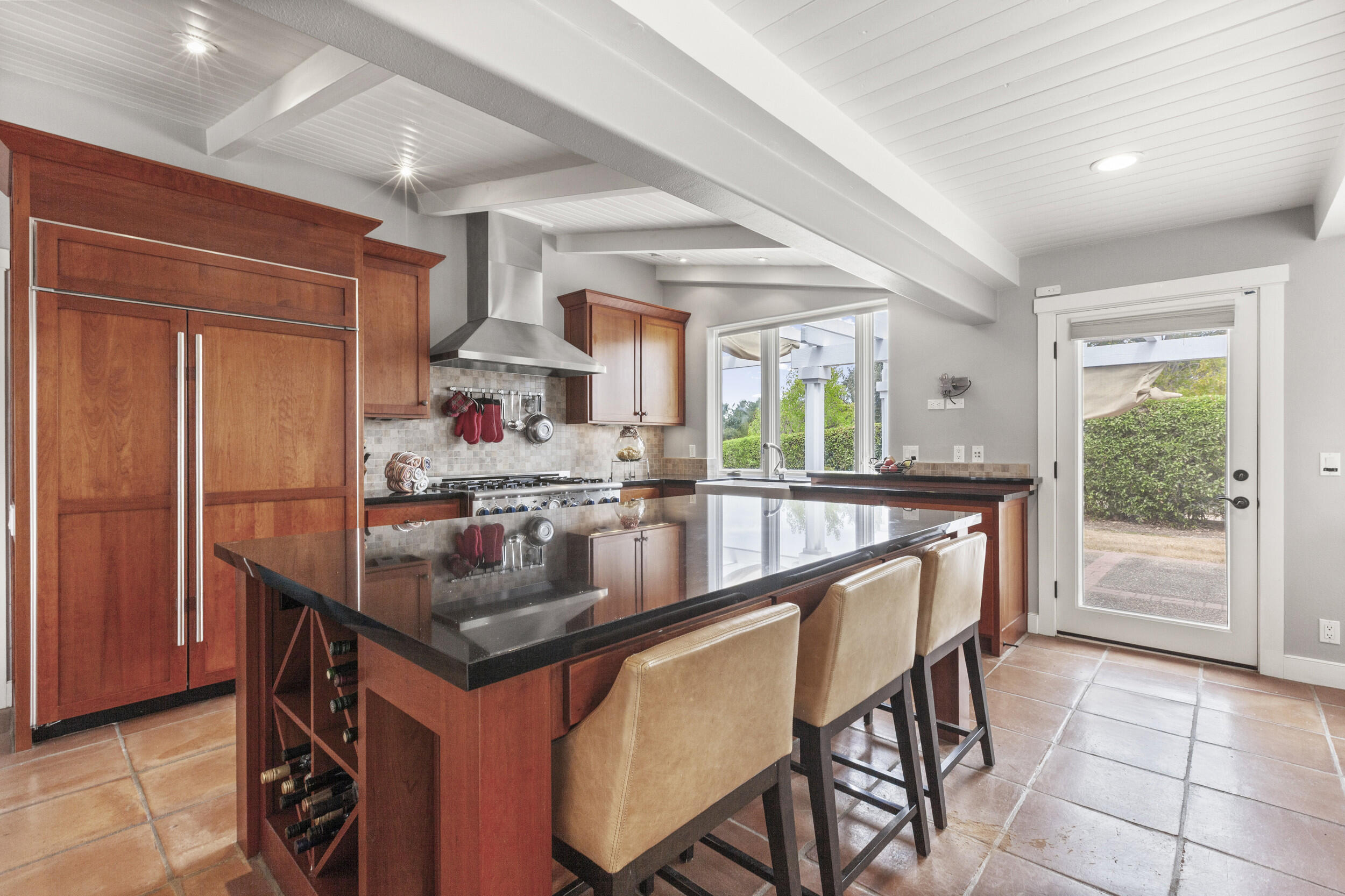 3047 Longview Lane