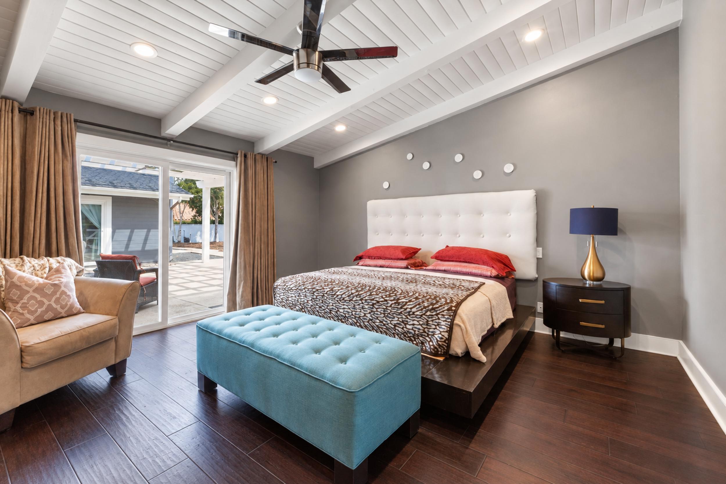 3047 Longview Lane