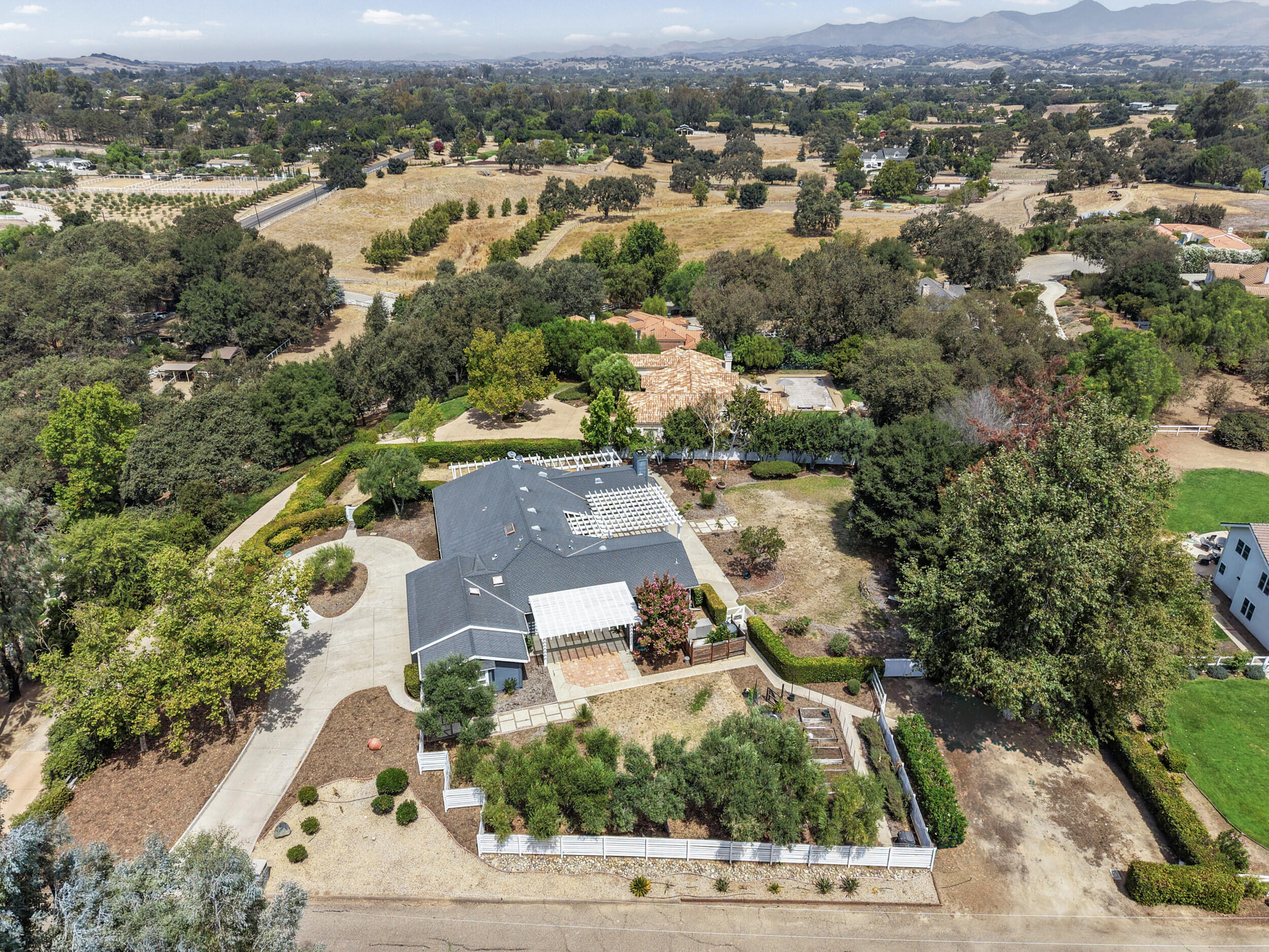 3047 Longview Lane