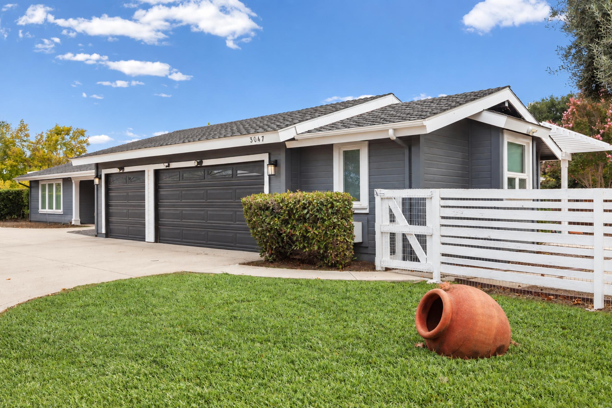 3047 Longview Lane