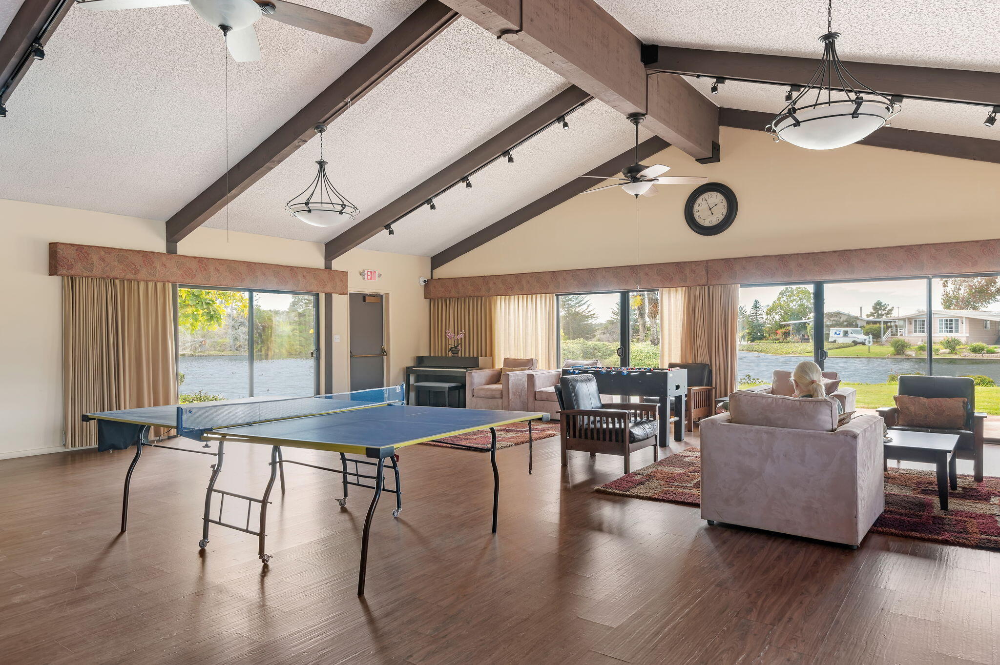 945 Ward Drive Spc 195