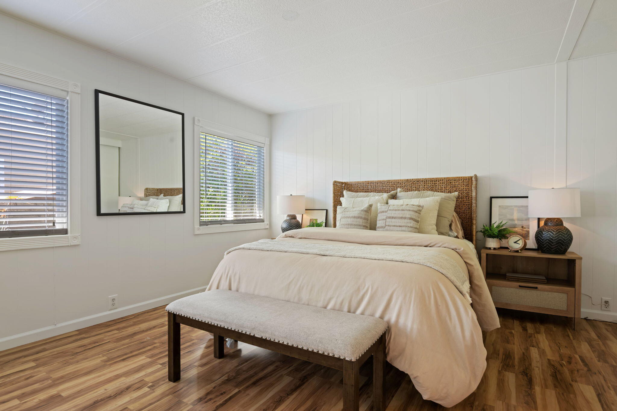 945 Ward Drive Spc 195