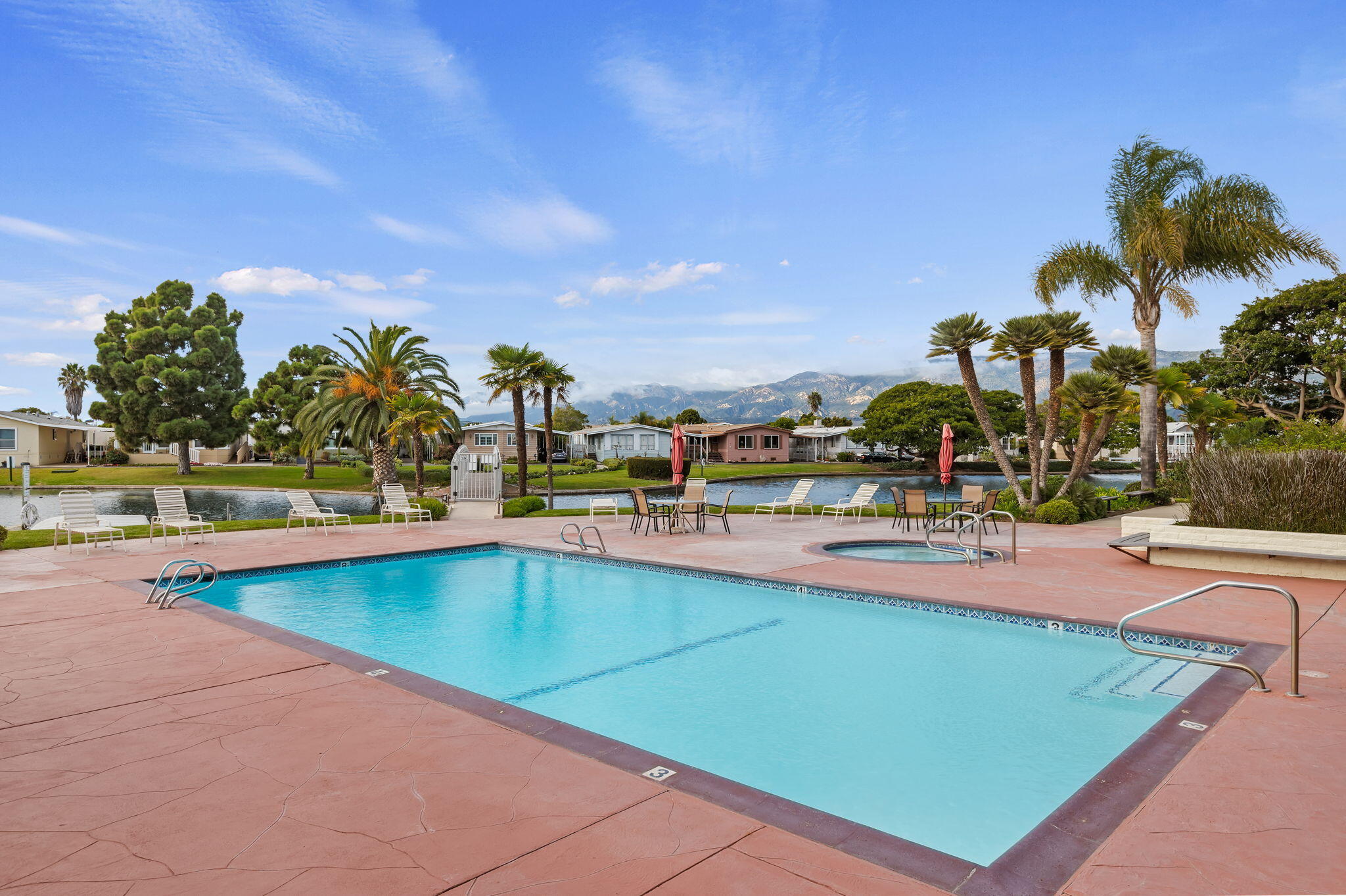 945 Ward Drive Spc 195